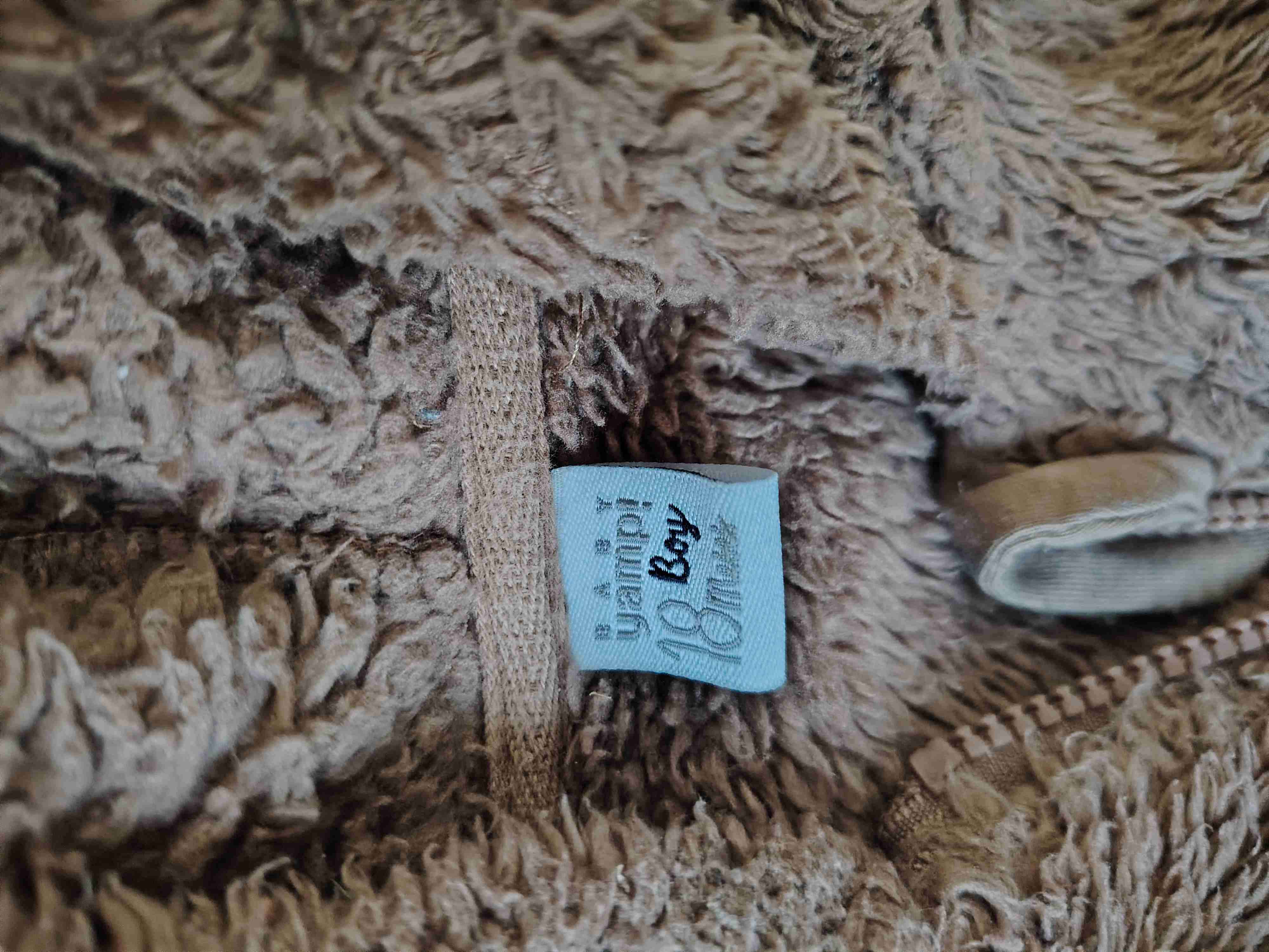 Chaleco sin mangas peludo beige infantil - miniatura 2