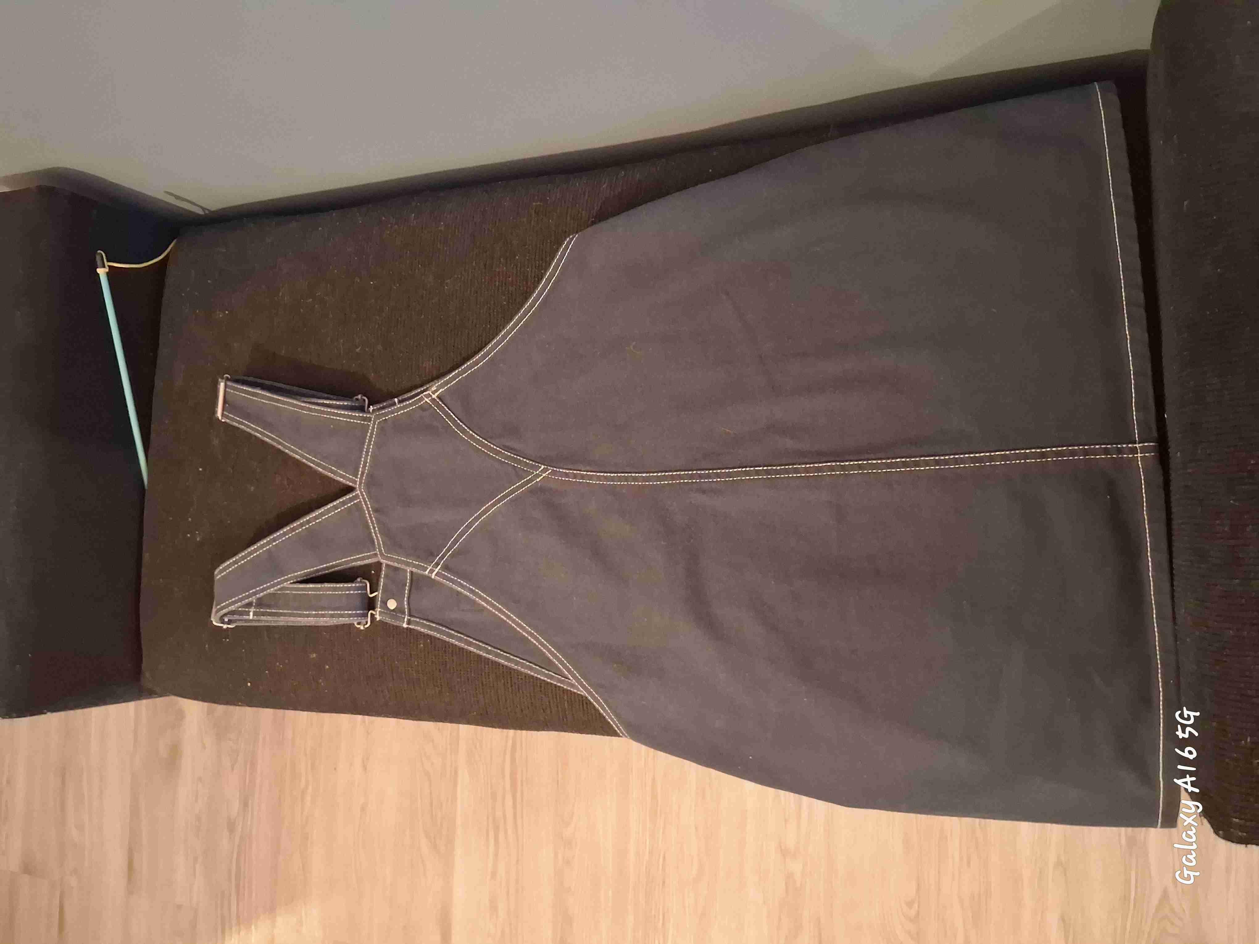 Jardinera corta de mezclilla - miniatura 2