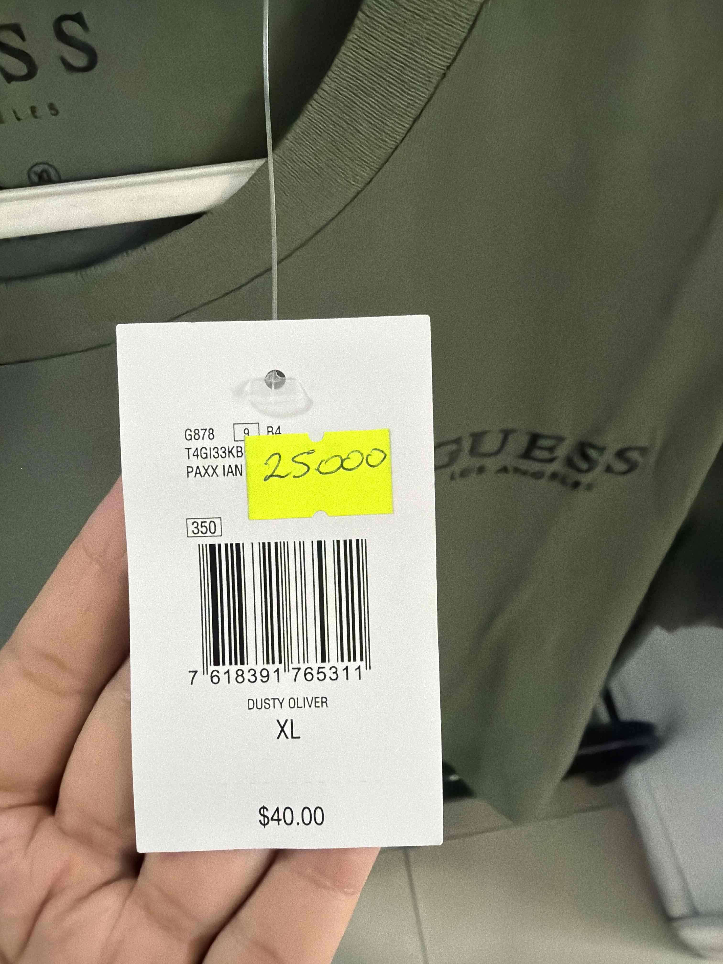 Polera verde Guess con logo - miniatura 5