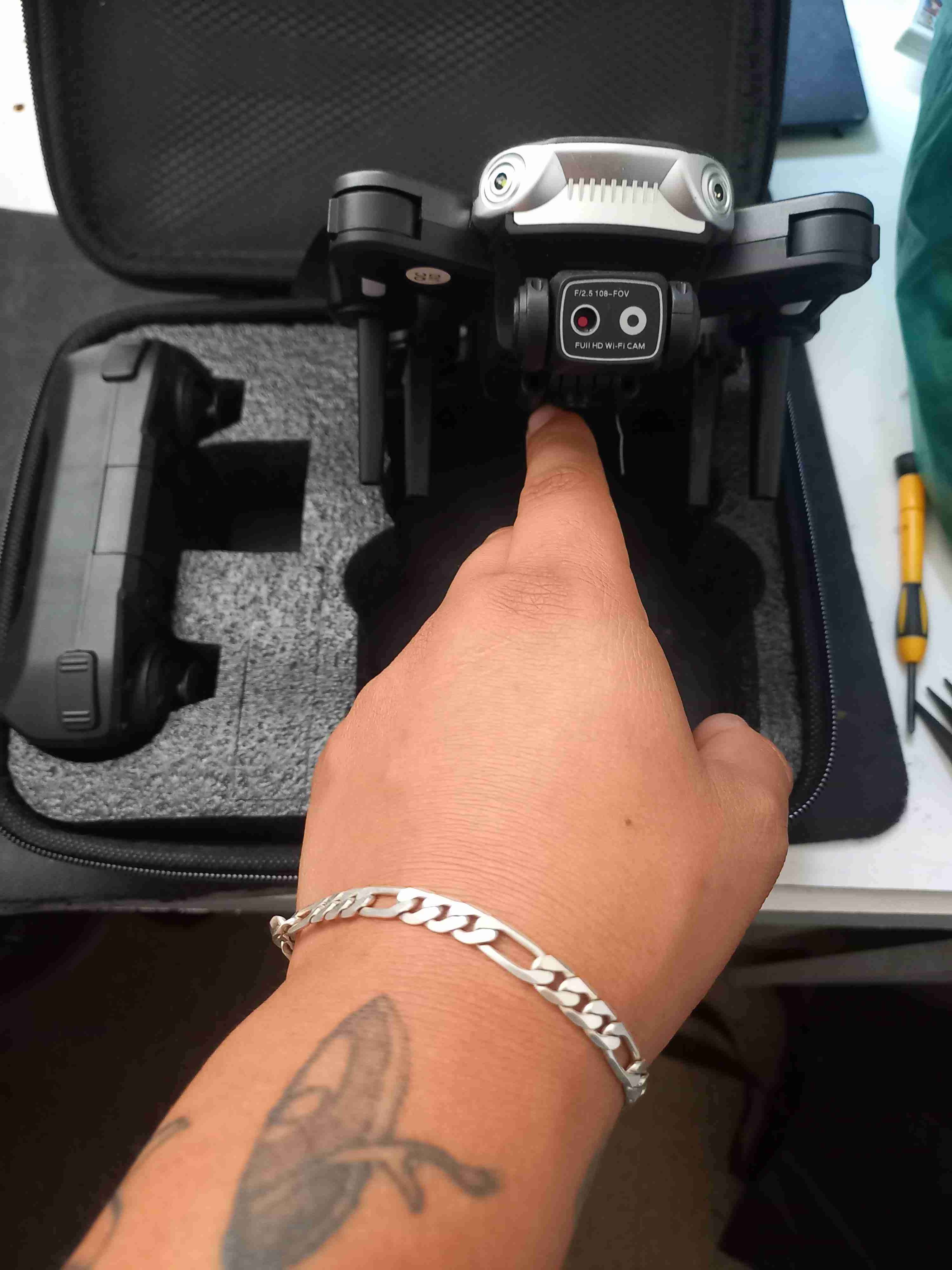 Drone plegable con control remoto - miniatura 2