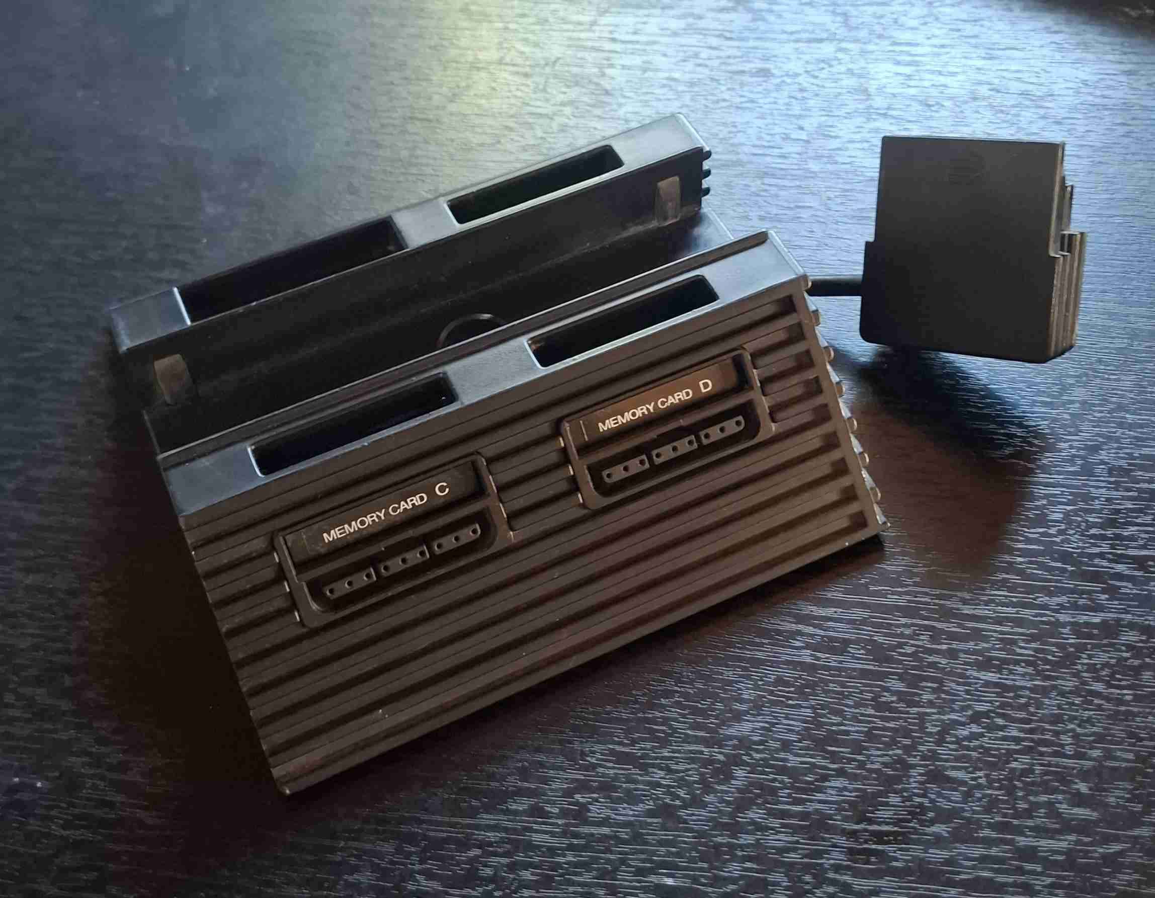 Multitap para consola PS2 - miniatura 1