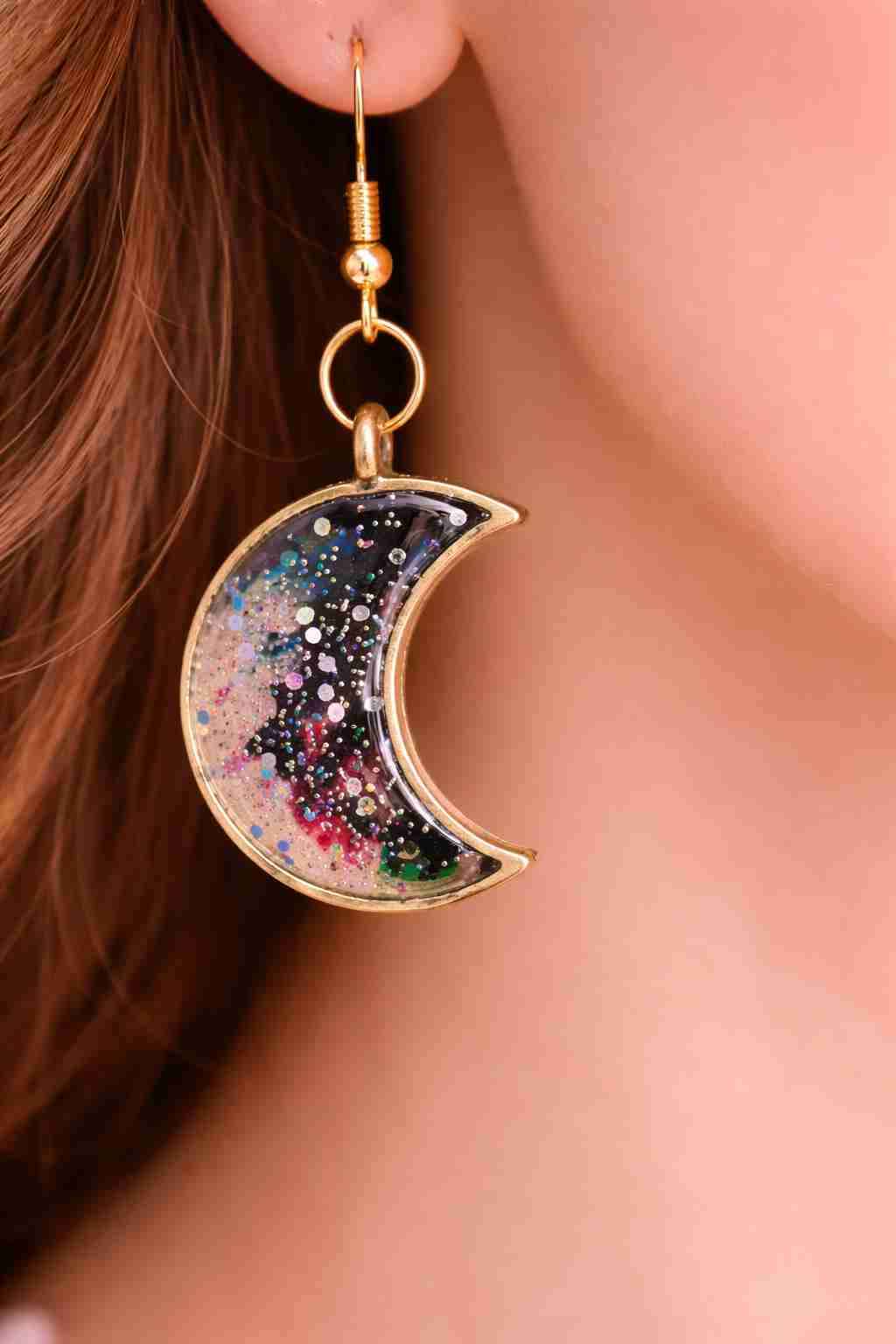 Aro colgante galaxia en la luna - 1