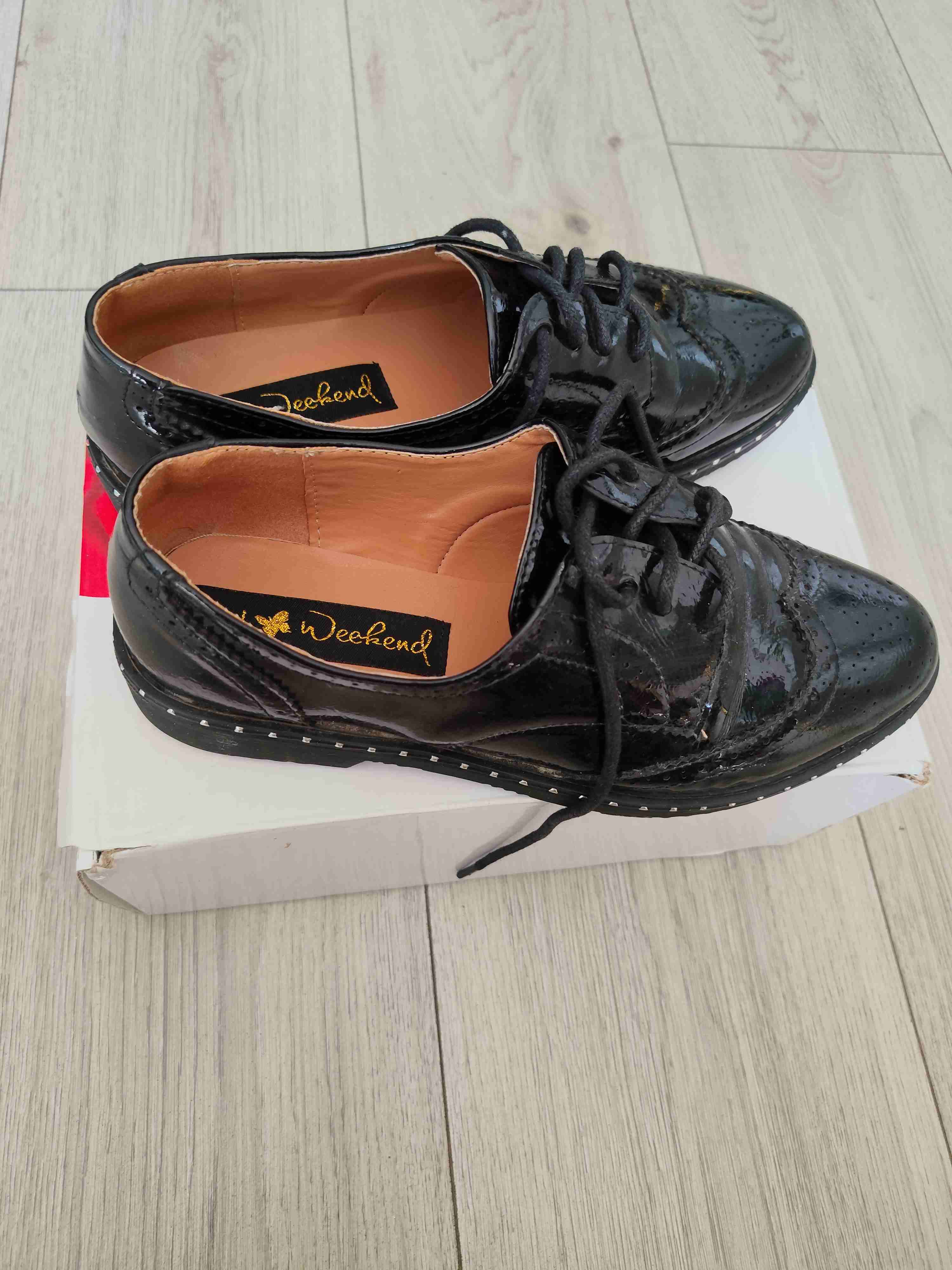 Zapatos formales negros de charol - miniatura 4