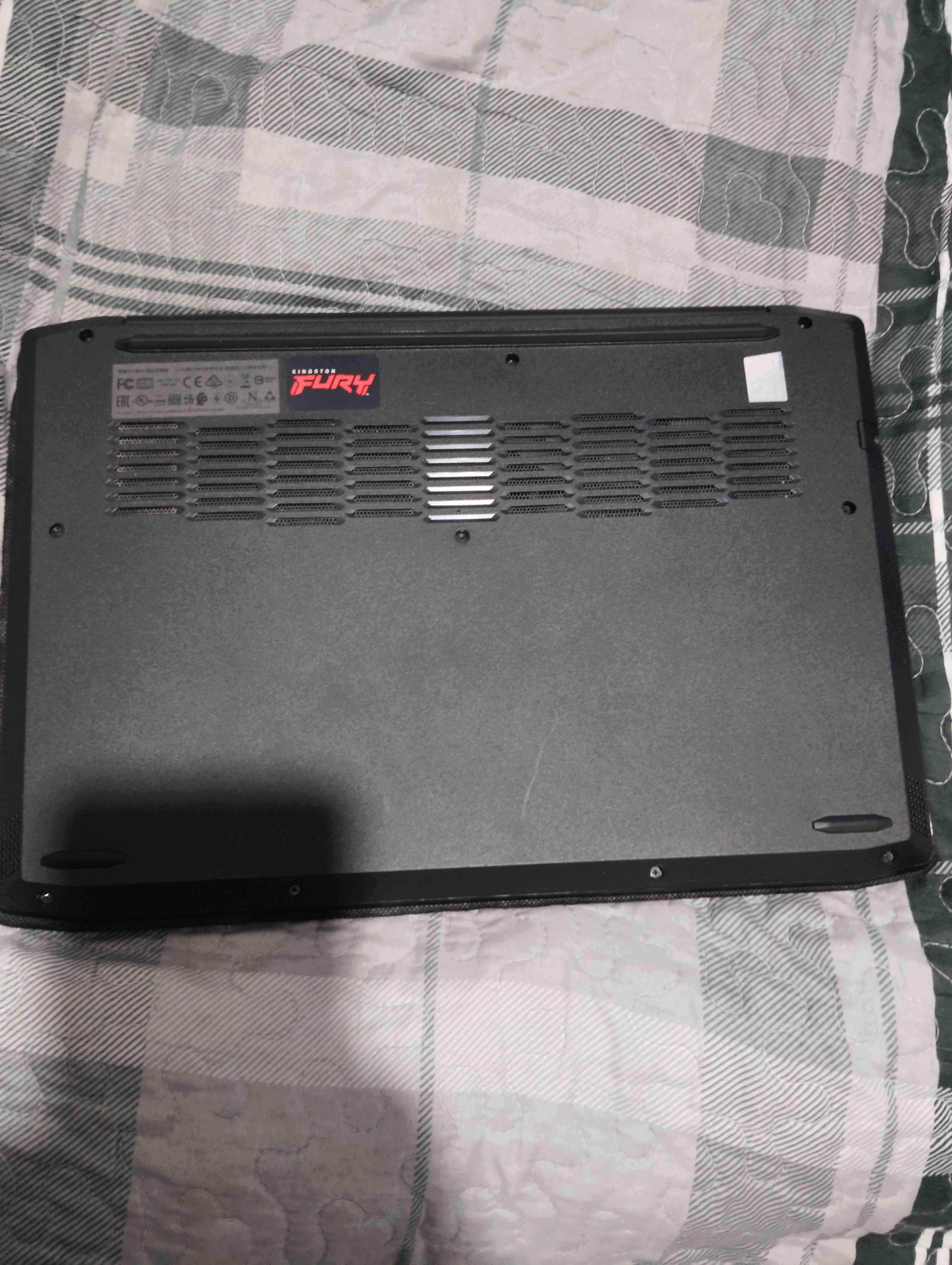 Laptop Lenovo IdeaPad Gaming 3 - miniatura 4