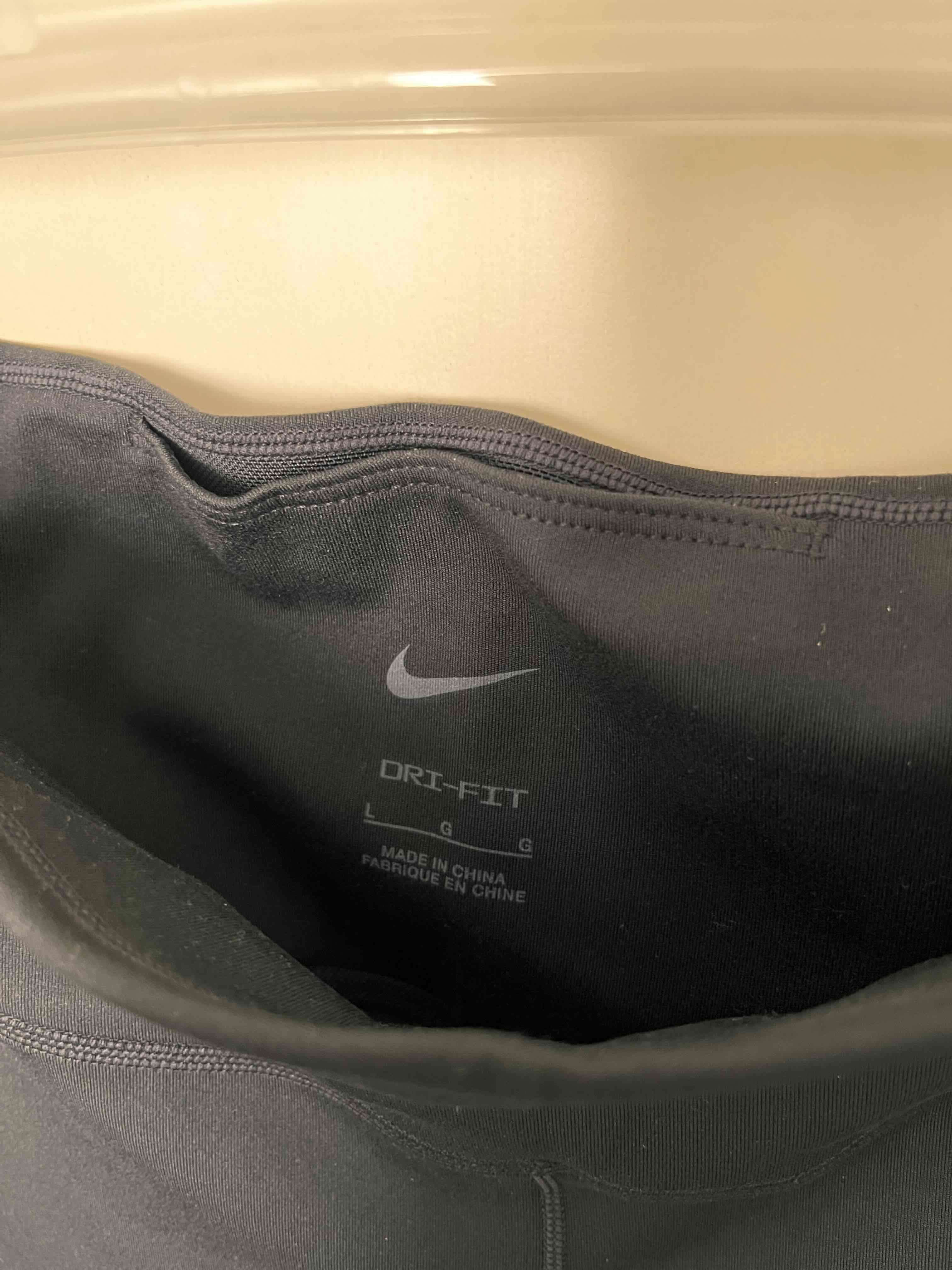 Calza deportiva negra - miniatura 2