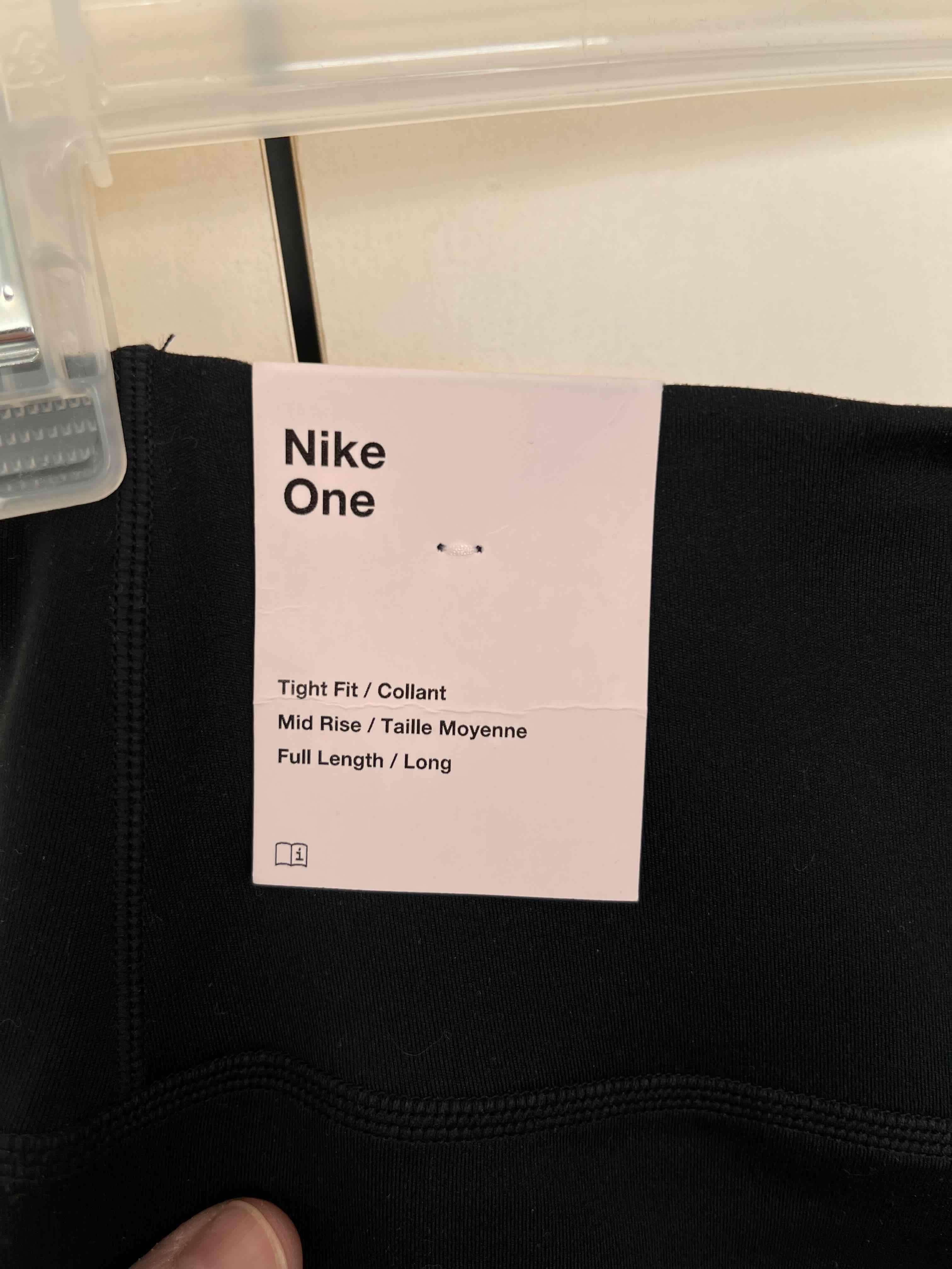 Calza deportiva negra - miniatura 3