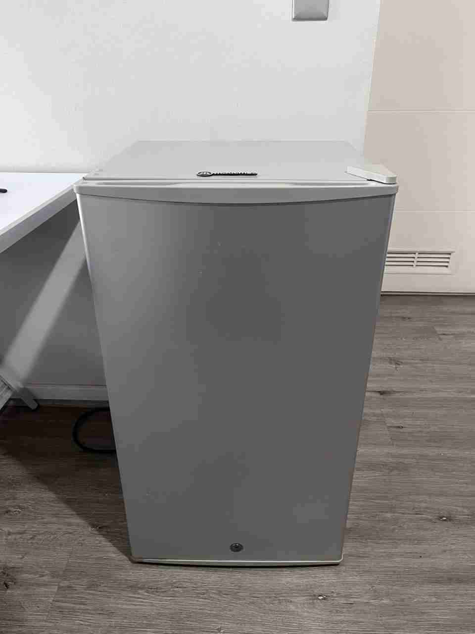 Refrigerador compacto - Frigobar gris - miniatura 1