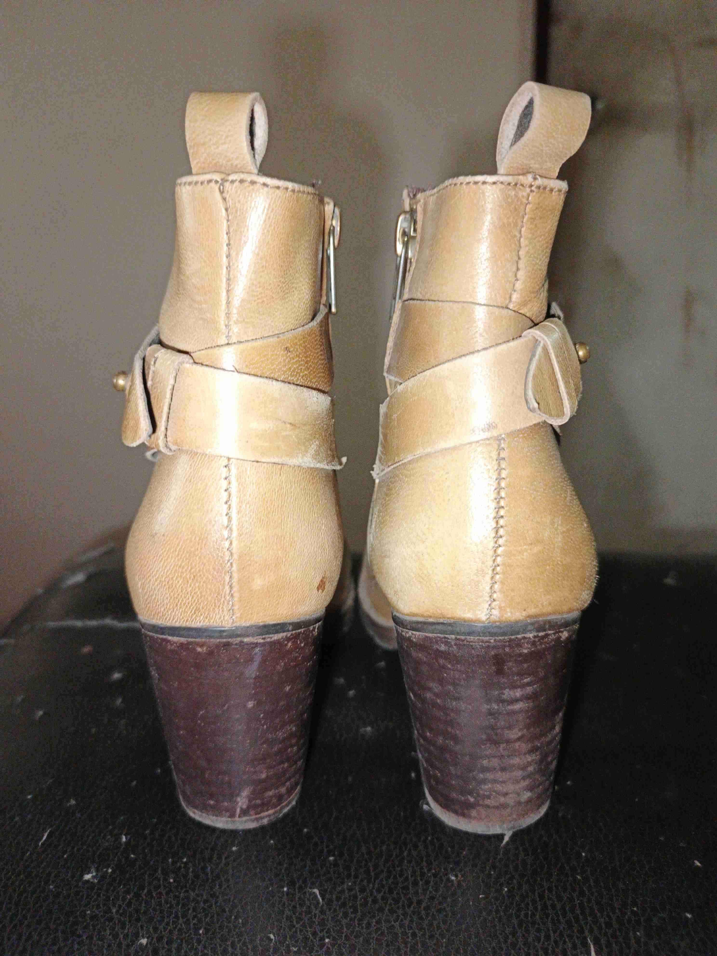 Botines de cuero beige - miniatura 4