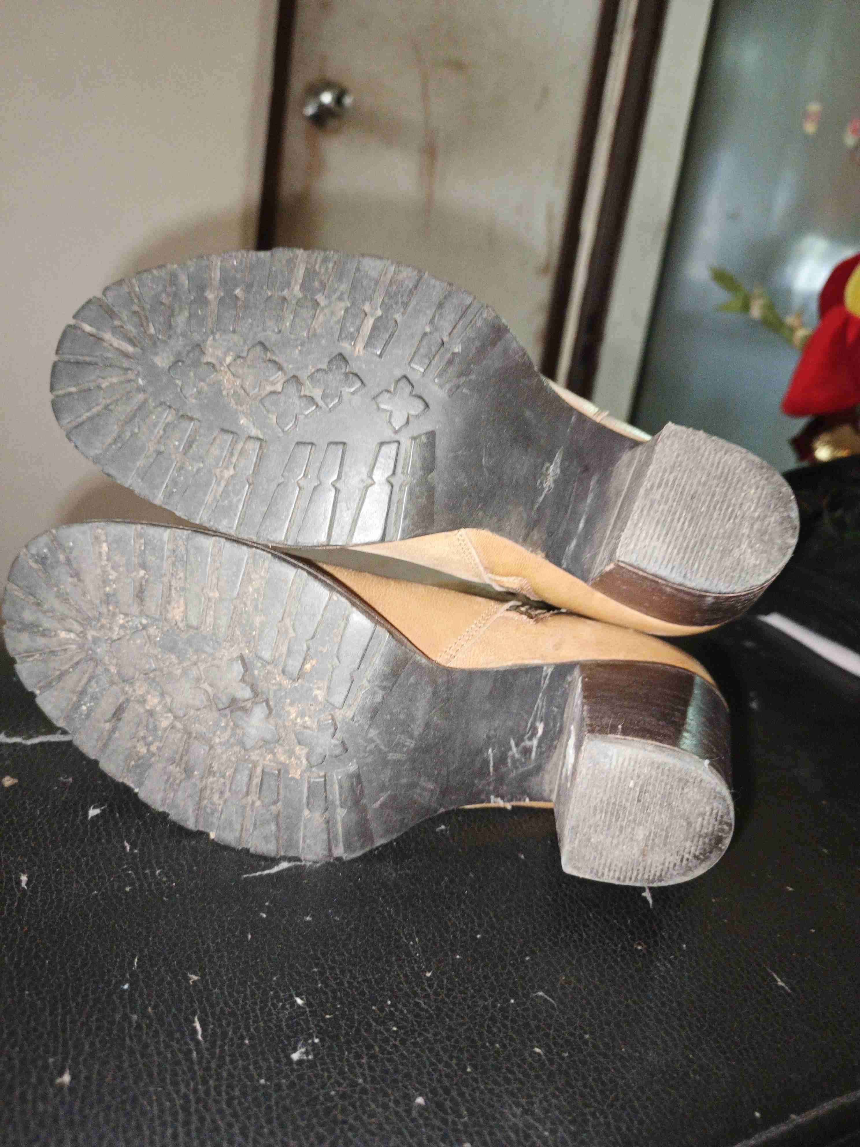 Botines de cuero beige - miniatura 5