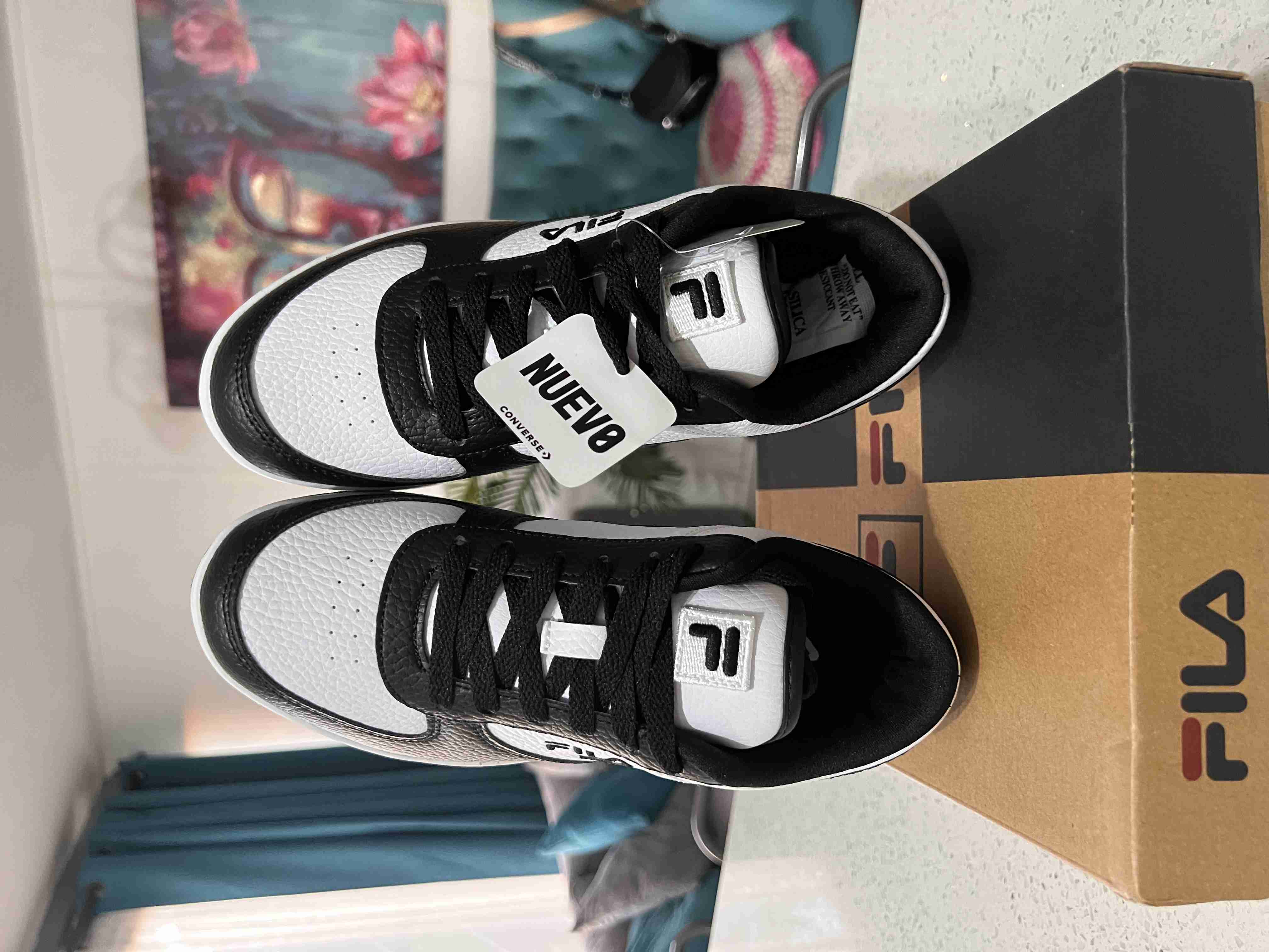 Zapatillas FILA blanco y negro nuevas - 1