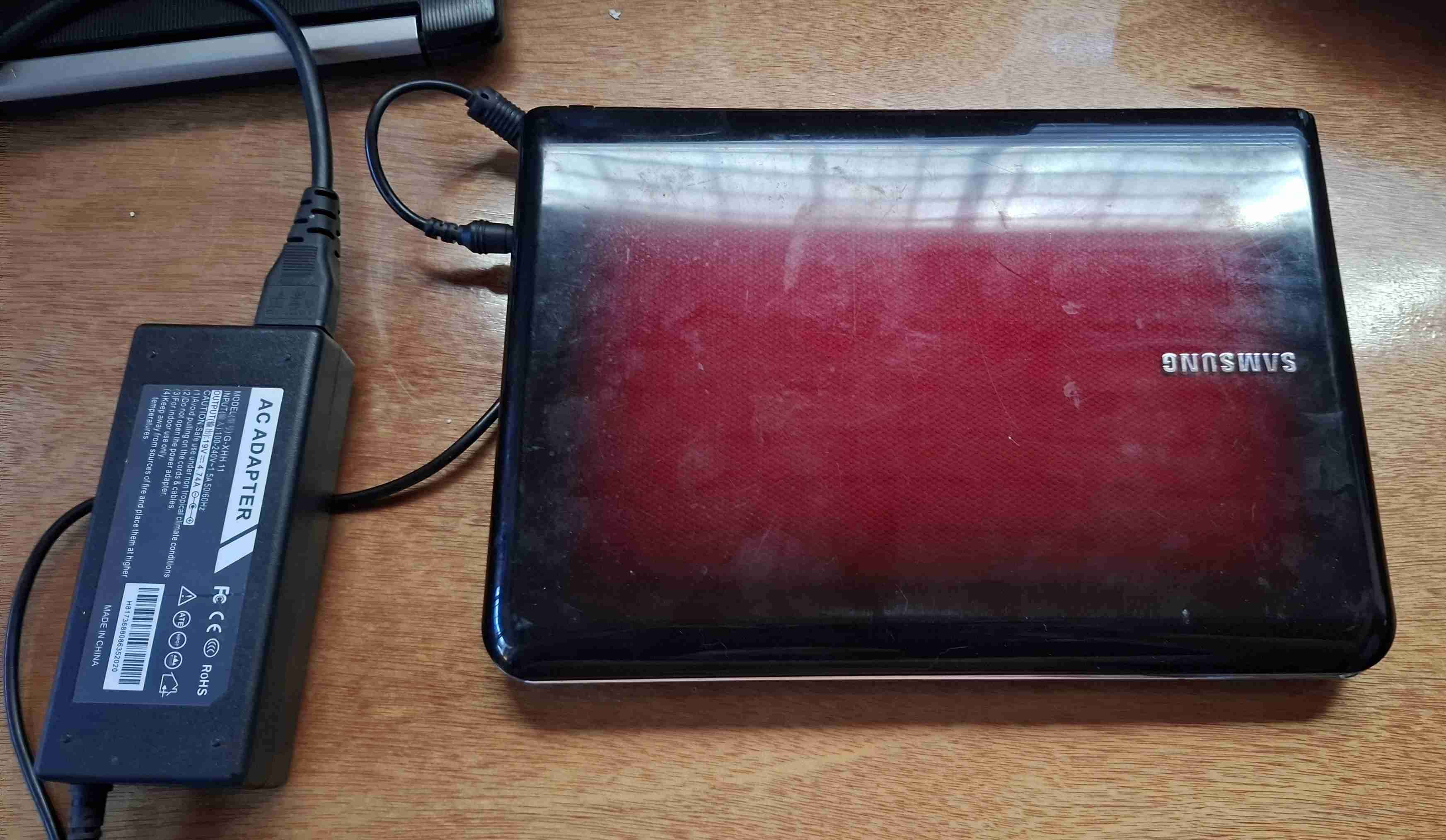 Netbook Samsung NP-N220 FUNCIONANDO - miniatura 3