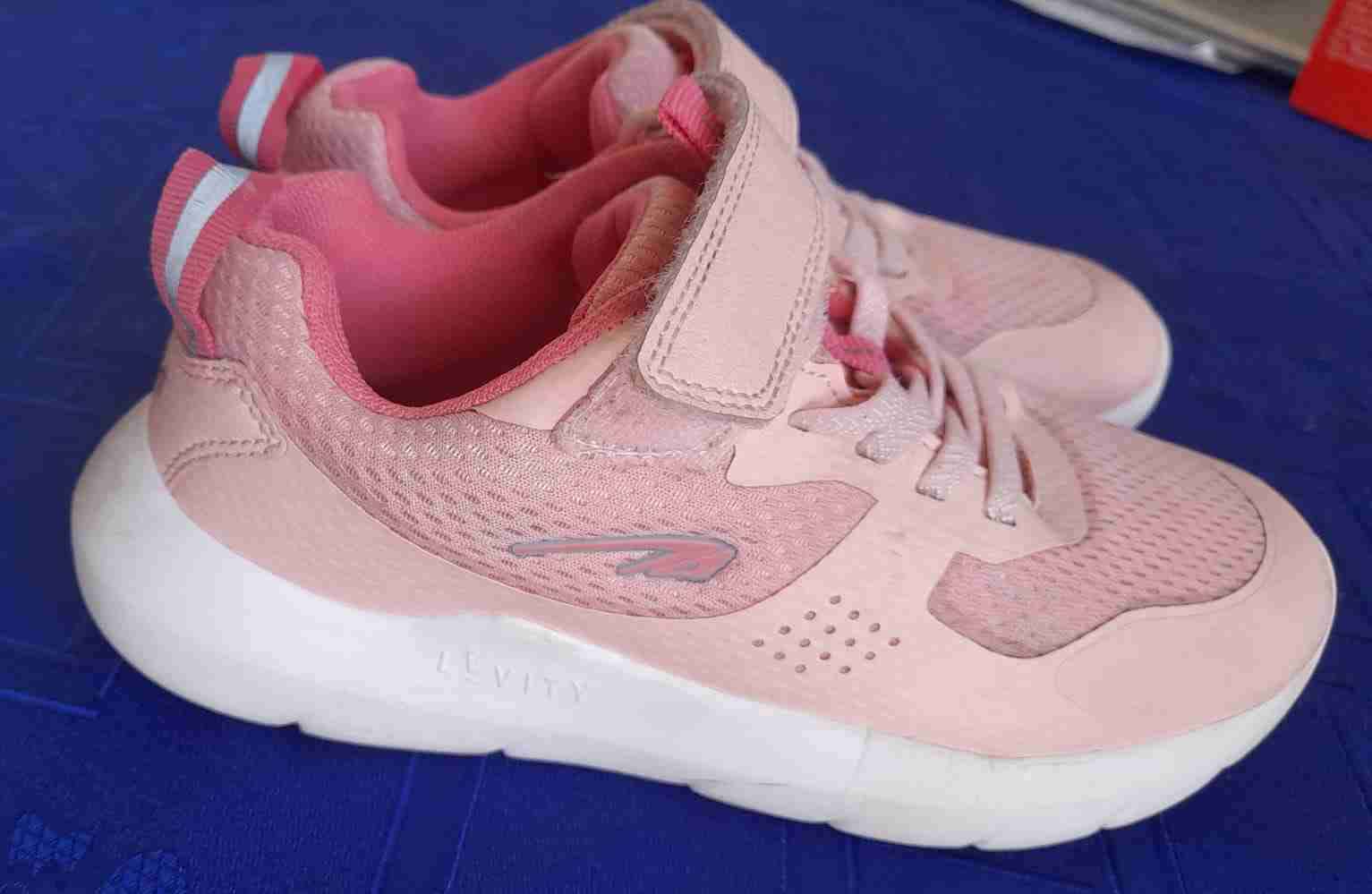 Zapatillas deportivas rosadas para niña n°33 - miniatura 2