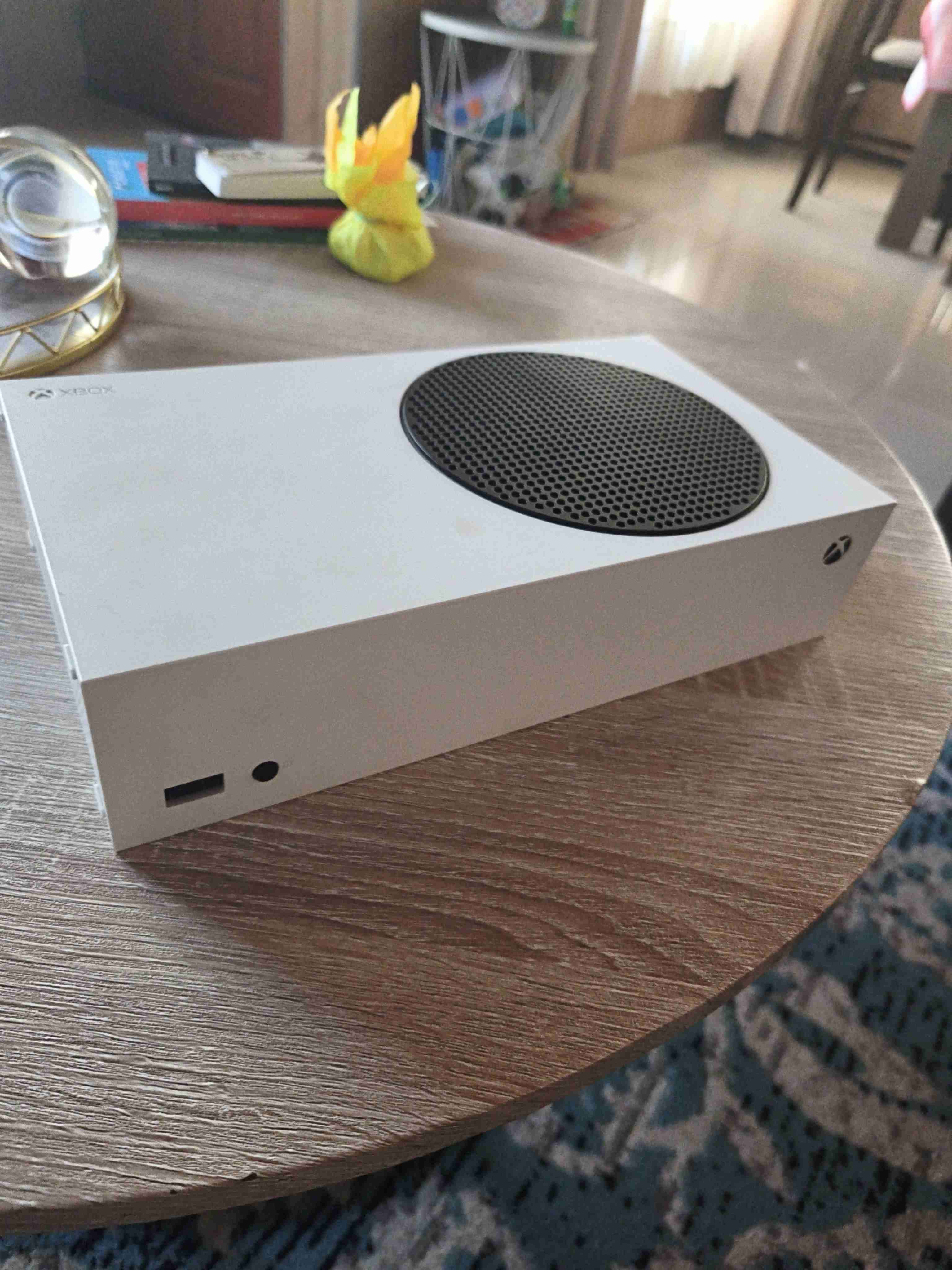 Consola Xbox serie S - miniatura 1