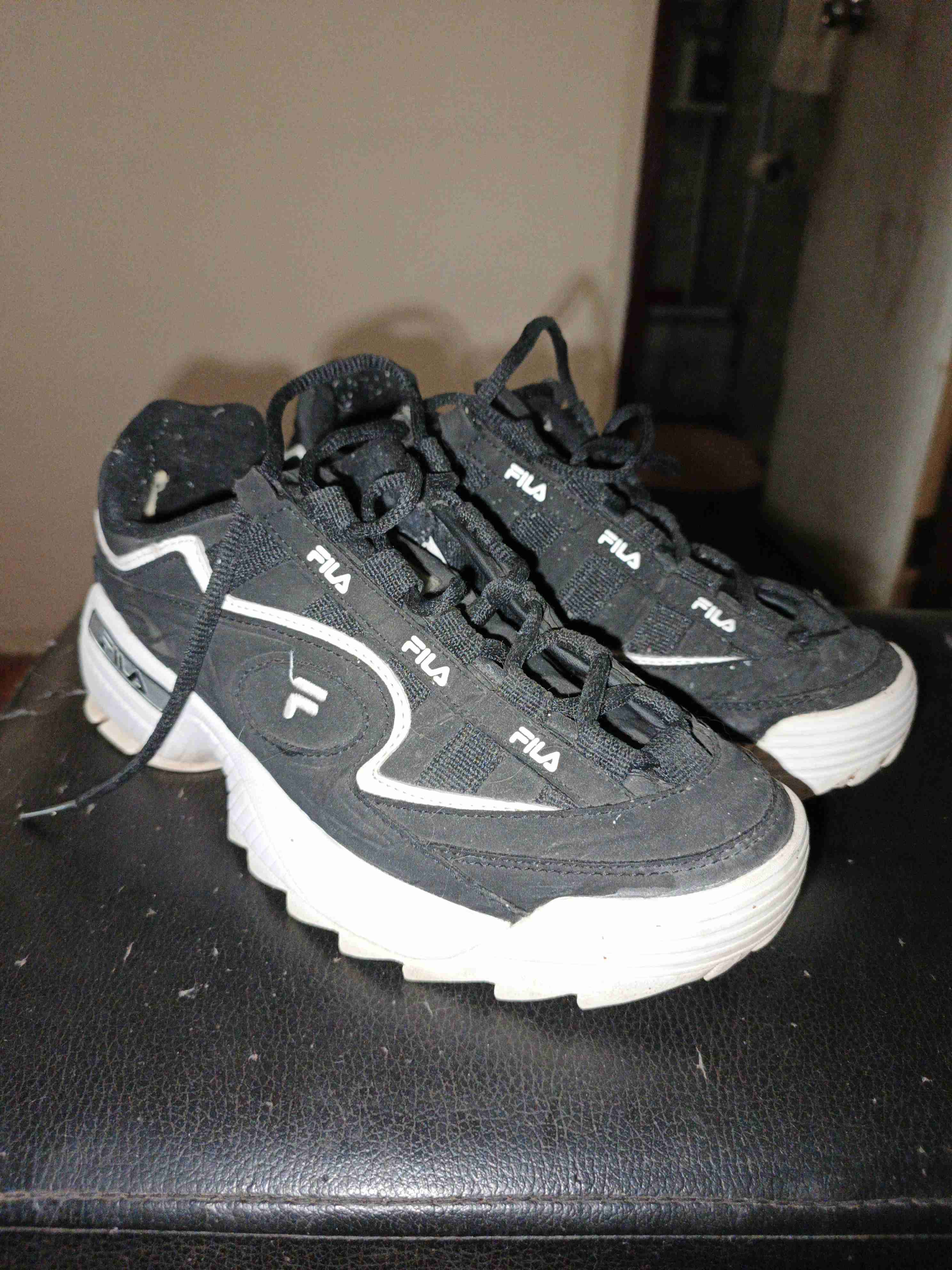 Zapatillas deportivas Fila negras - miniatura 1