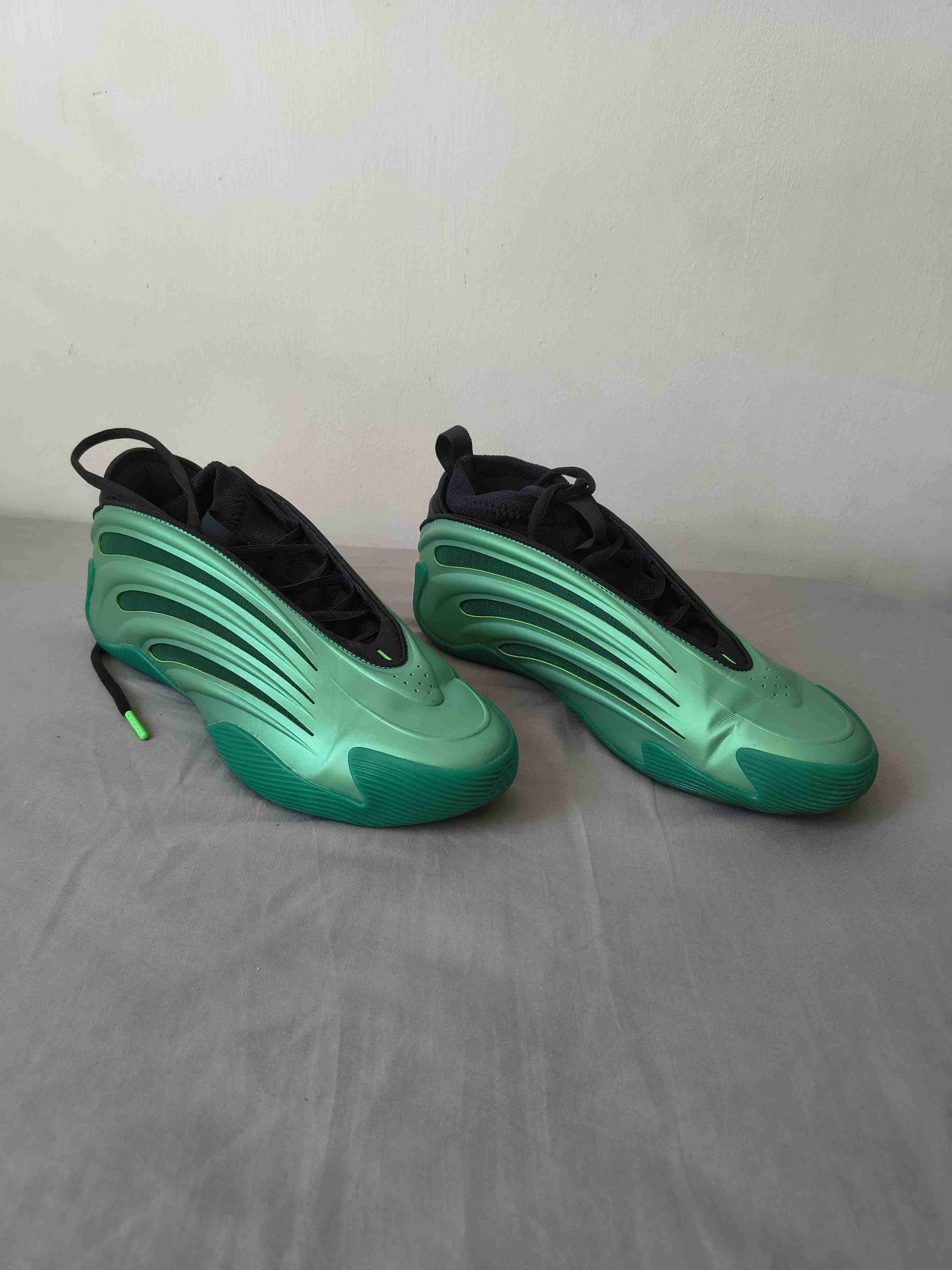 Zapatillas deportivas verdes Adidas - miniatura 1