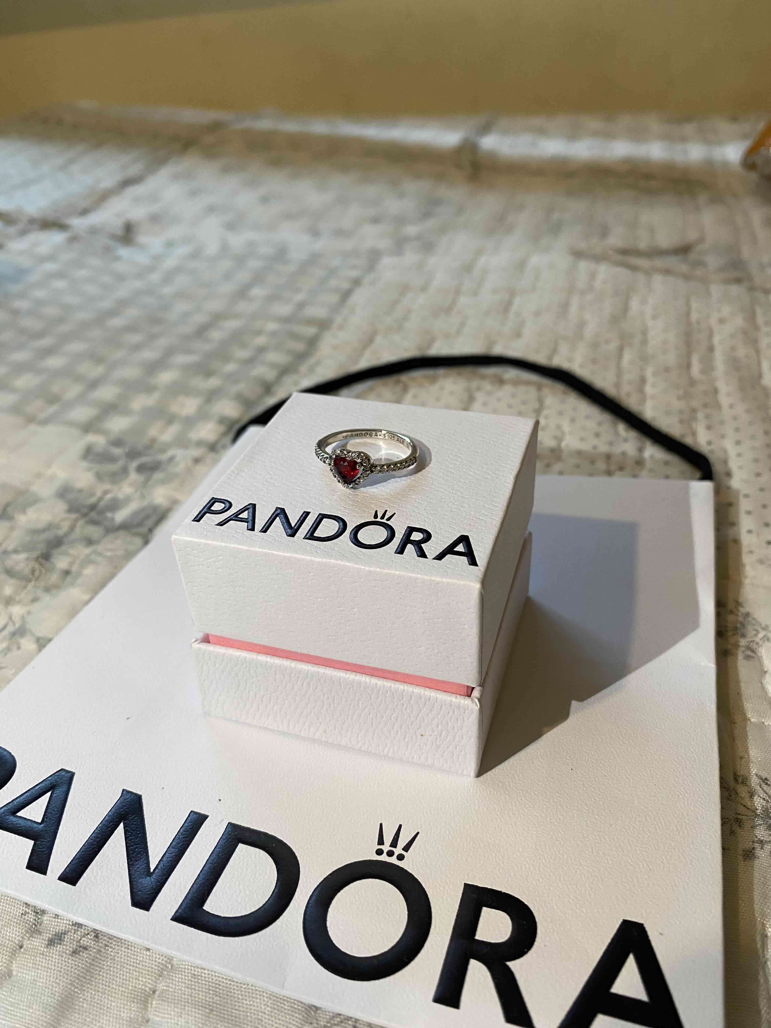 Anillo Pandora con corazón rojo - 2