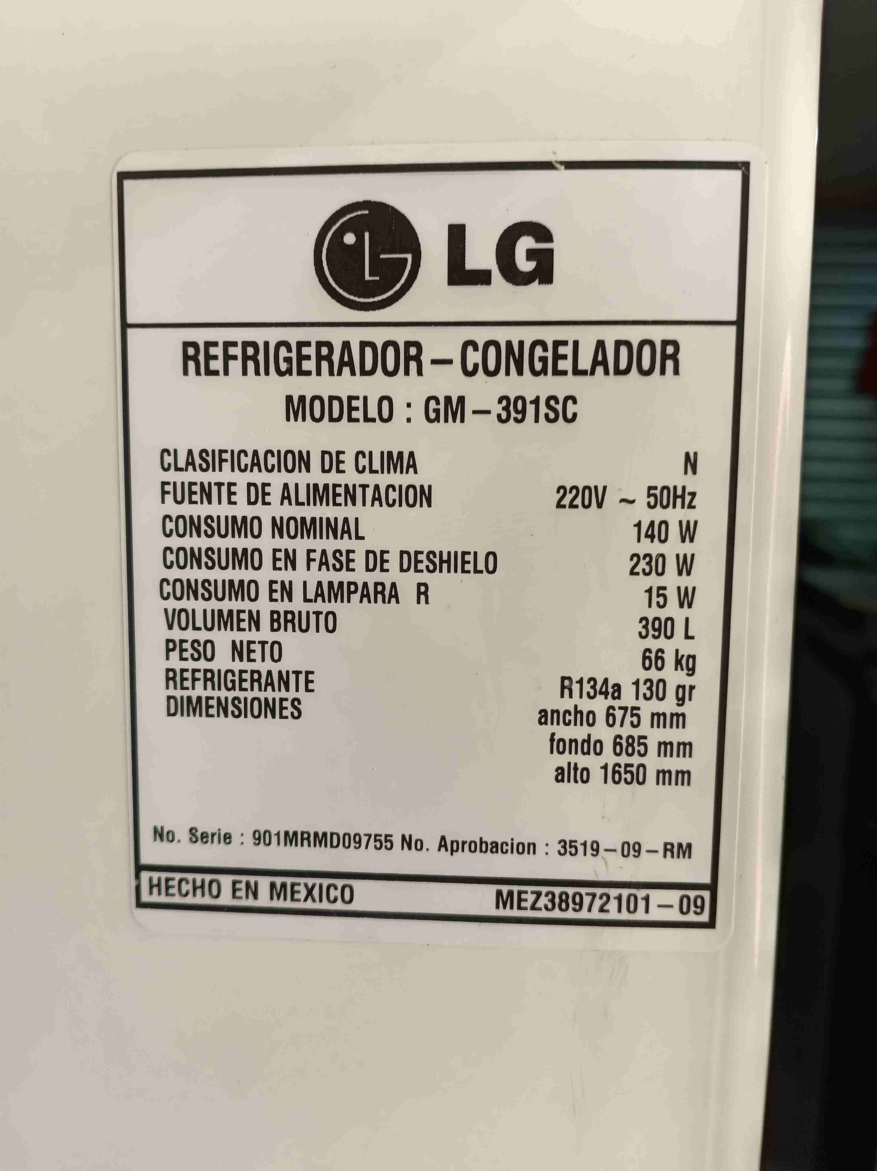 Refrigerador LG plata usado - 2