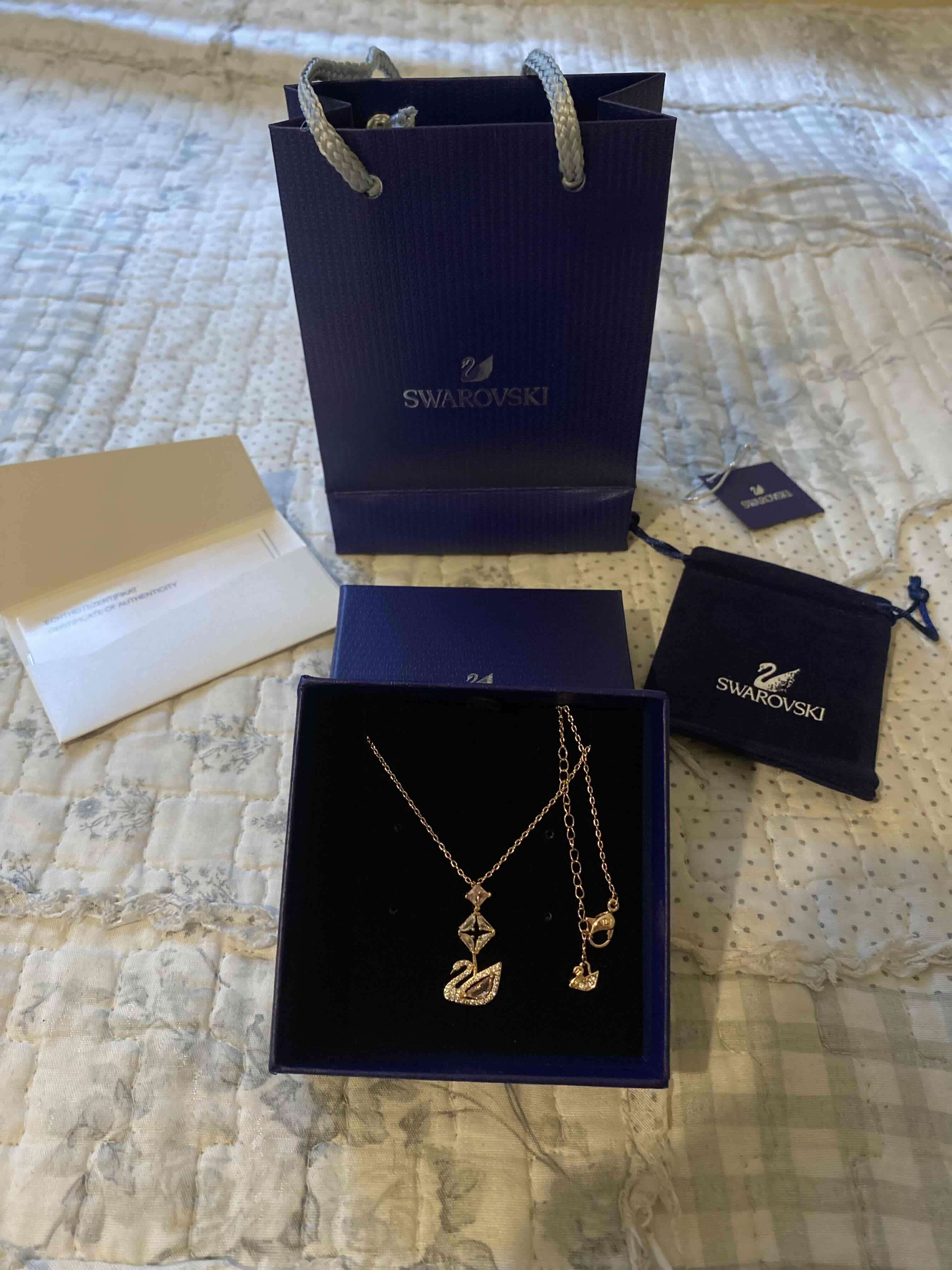 Colgante Swarovski en caja - miniatura 2