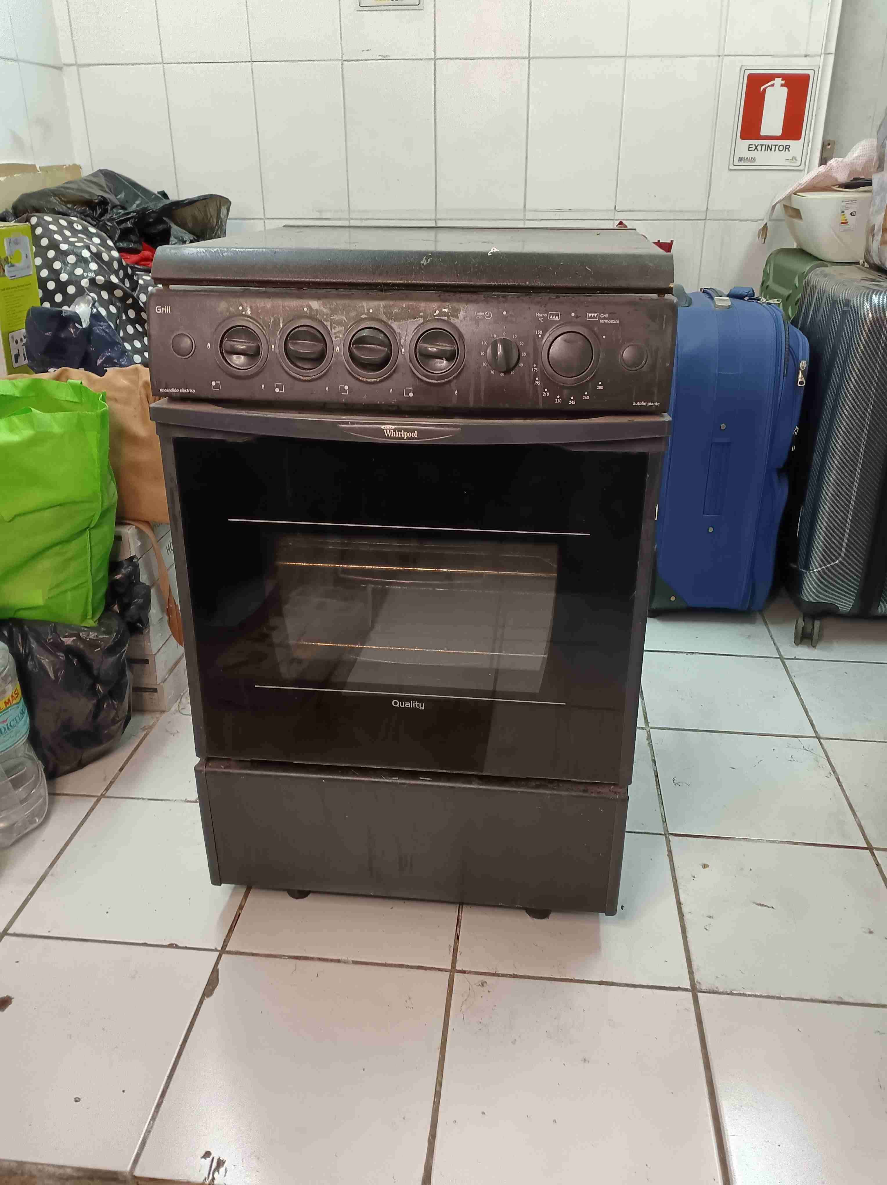 Horno a gas Whirlpool usado - 1