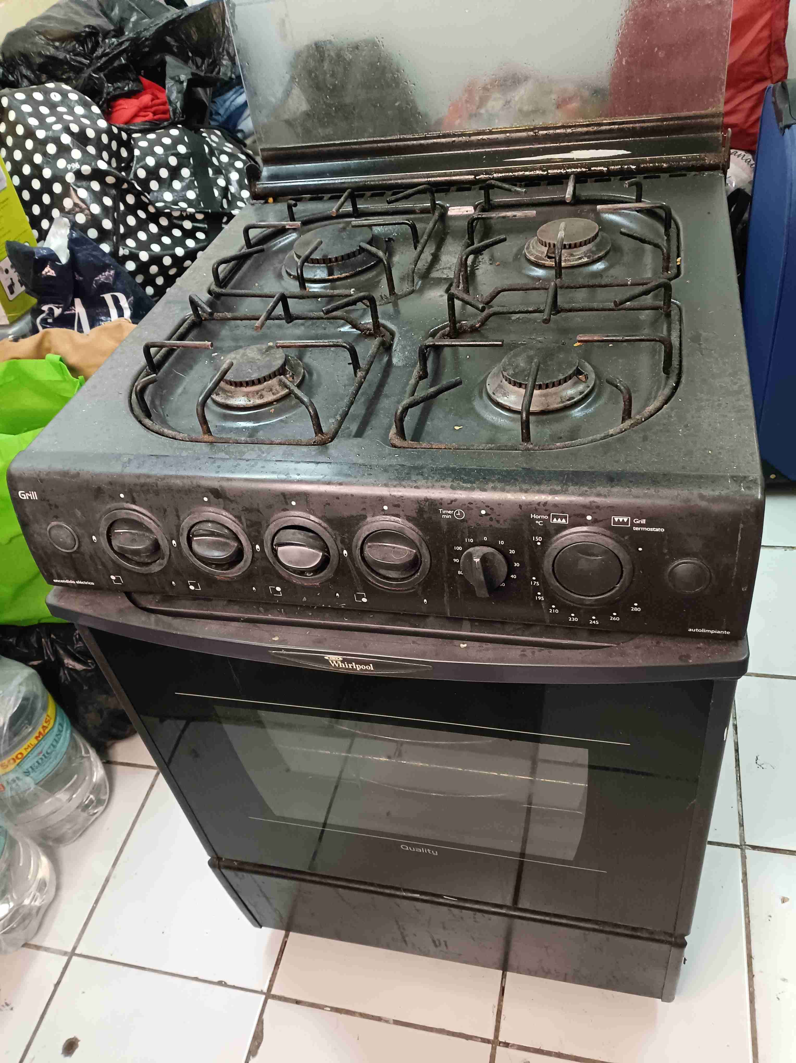 Horno a gas Whirlpool usado - 2