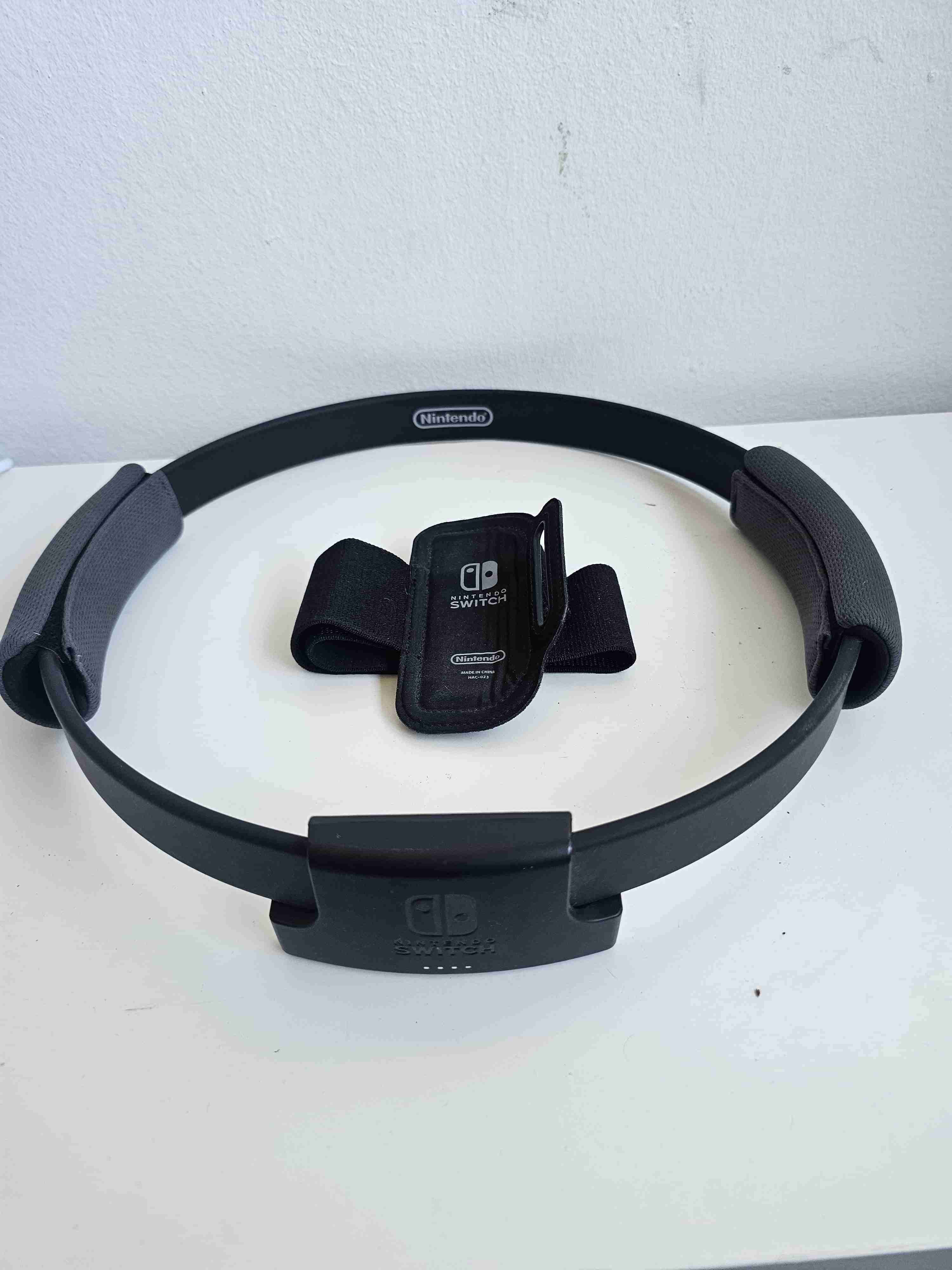 Nintendo Switch con accesorios - miniatura 2