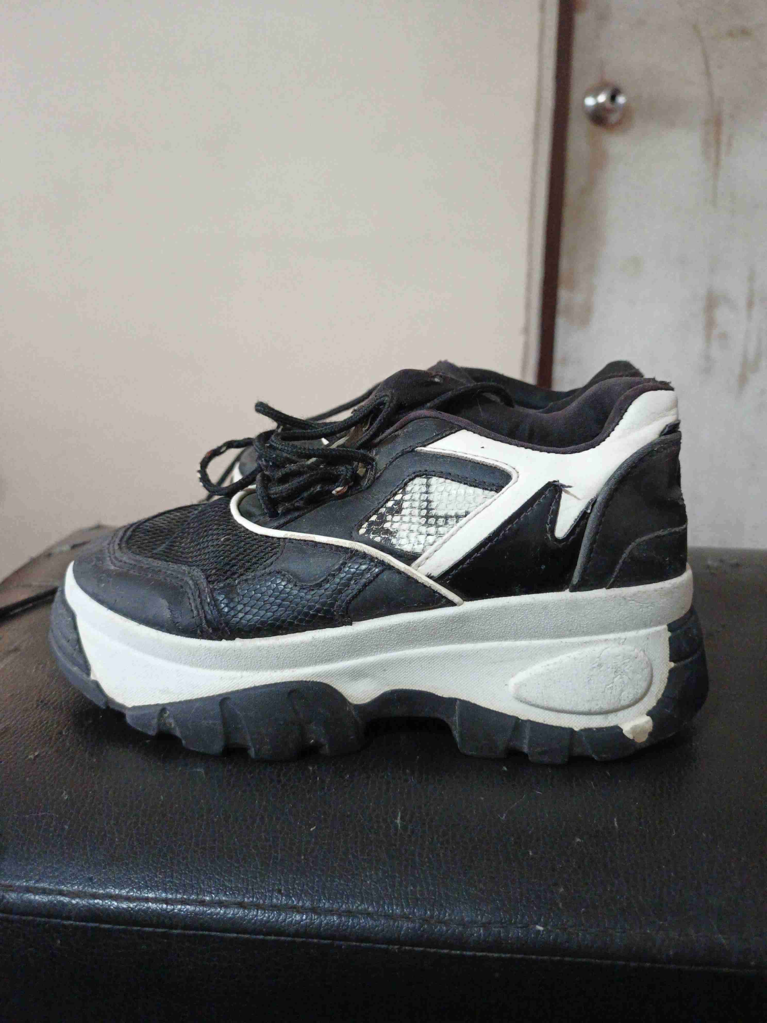 Zapatillas deportivas negras talla 35.5 - 2