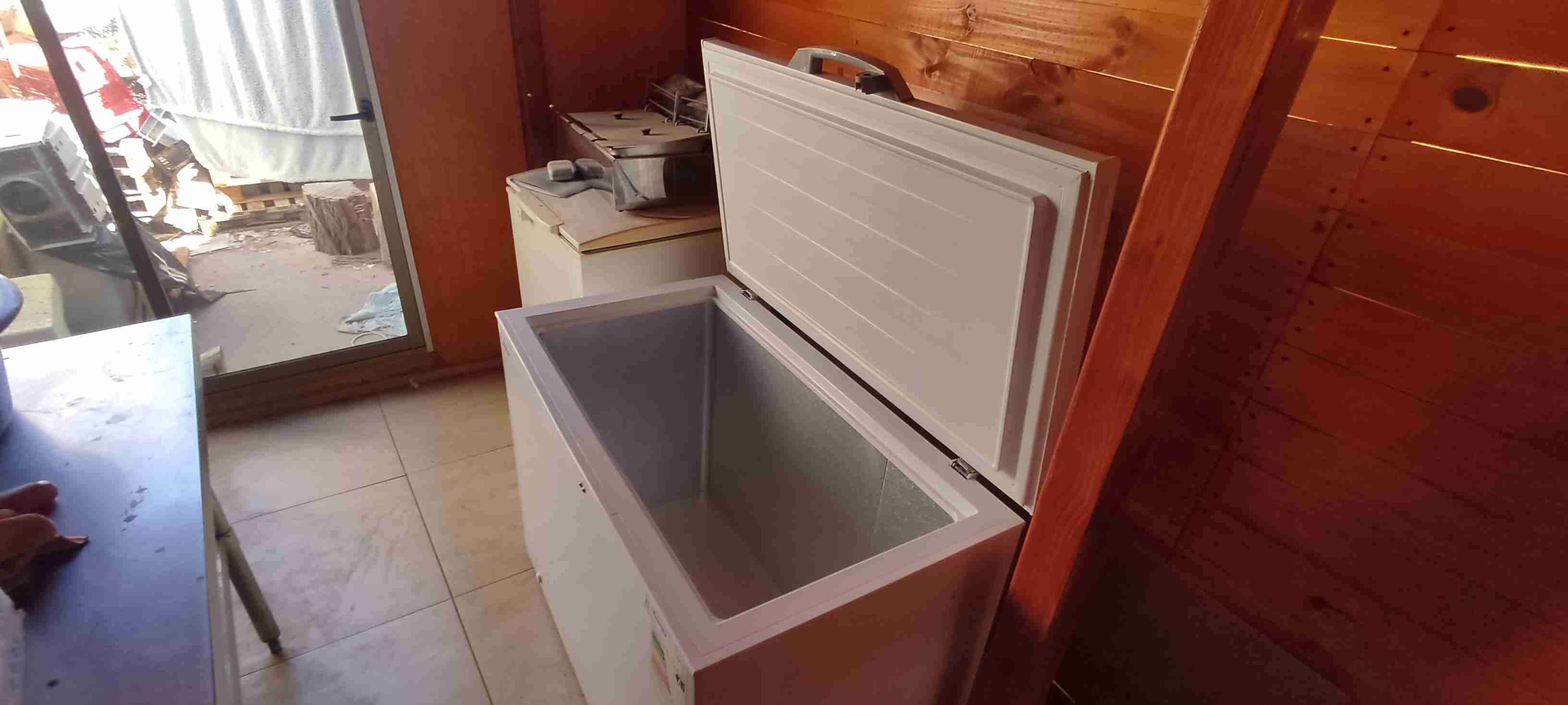 Congelador horizontal Hisense blanco - miniatura 3