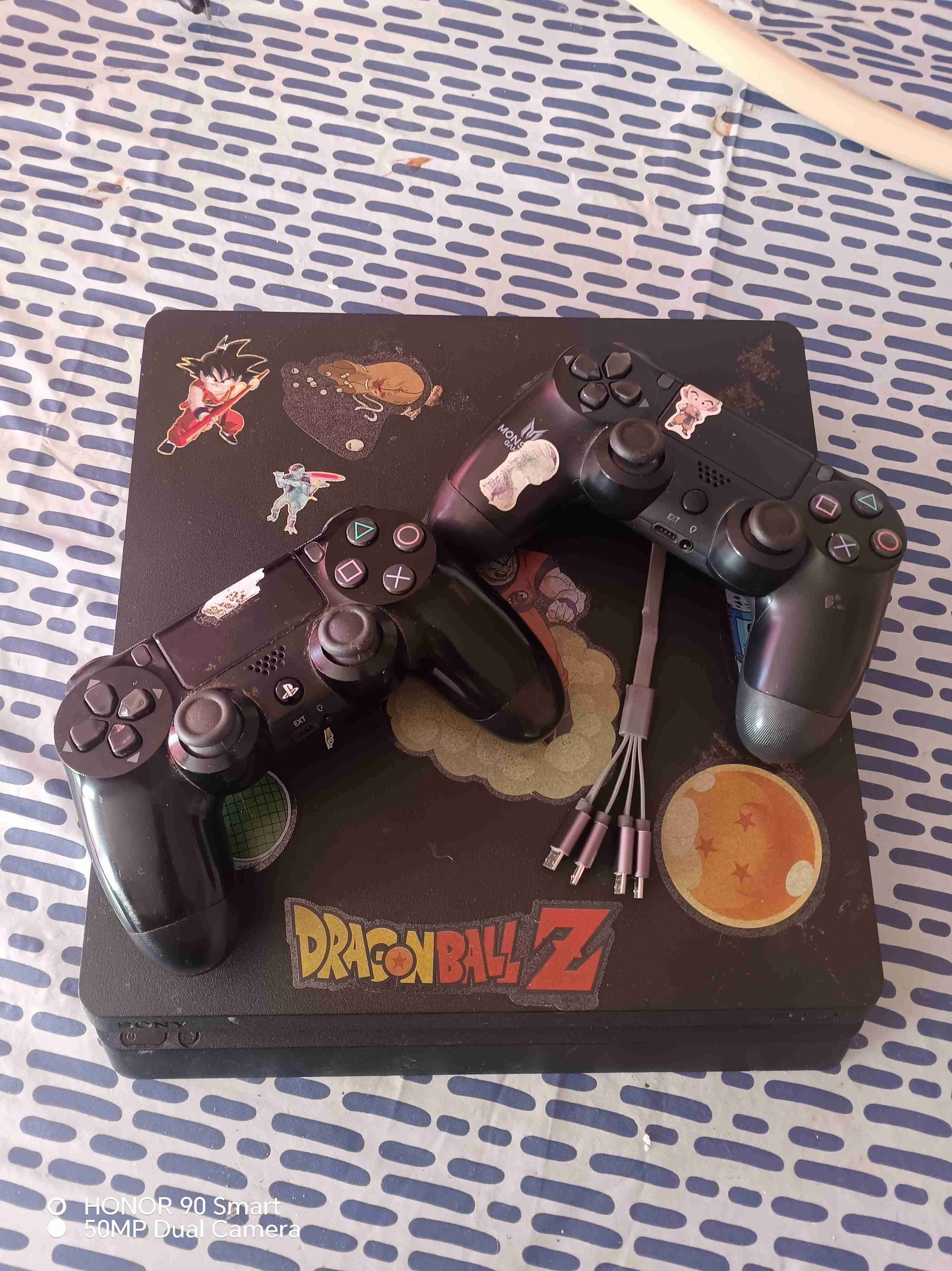 Consola PS4 - miniatura 1