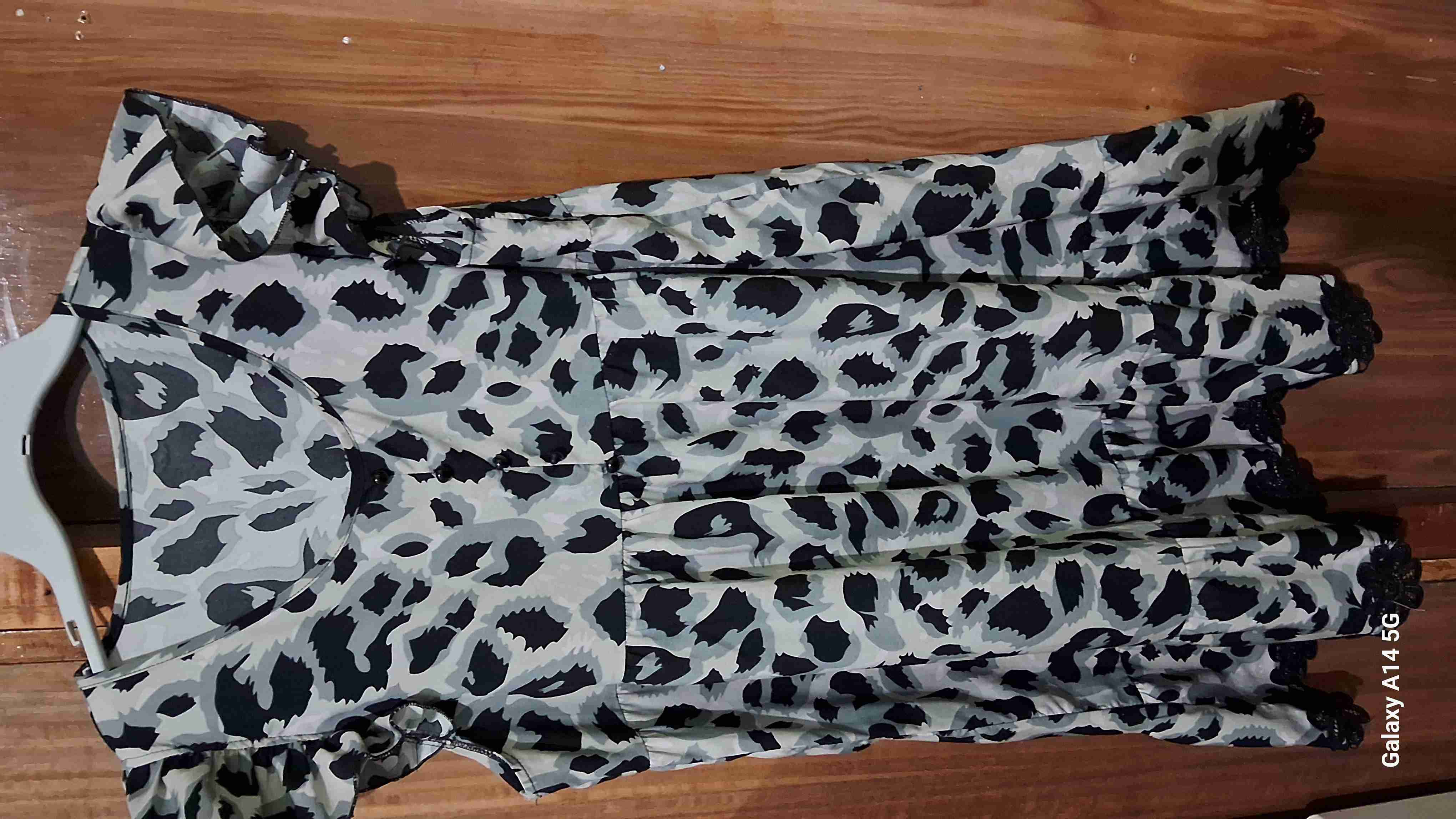 Vestido estampado animal print - miniatura 3
