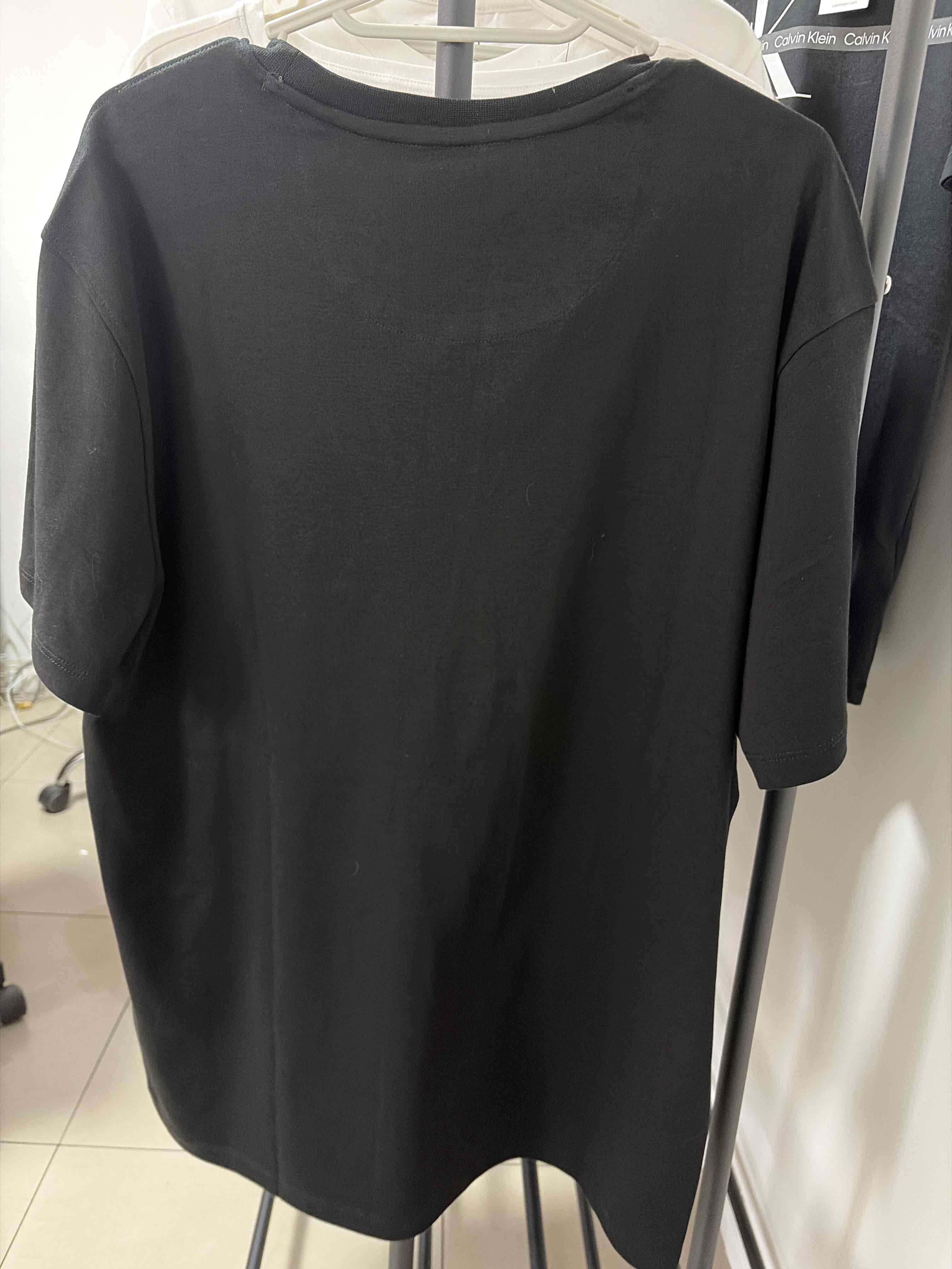 Polera negra DKNY - miniatura 3