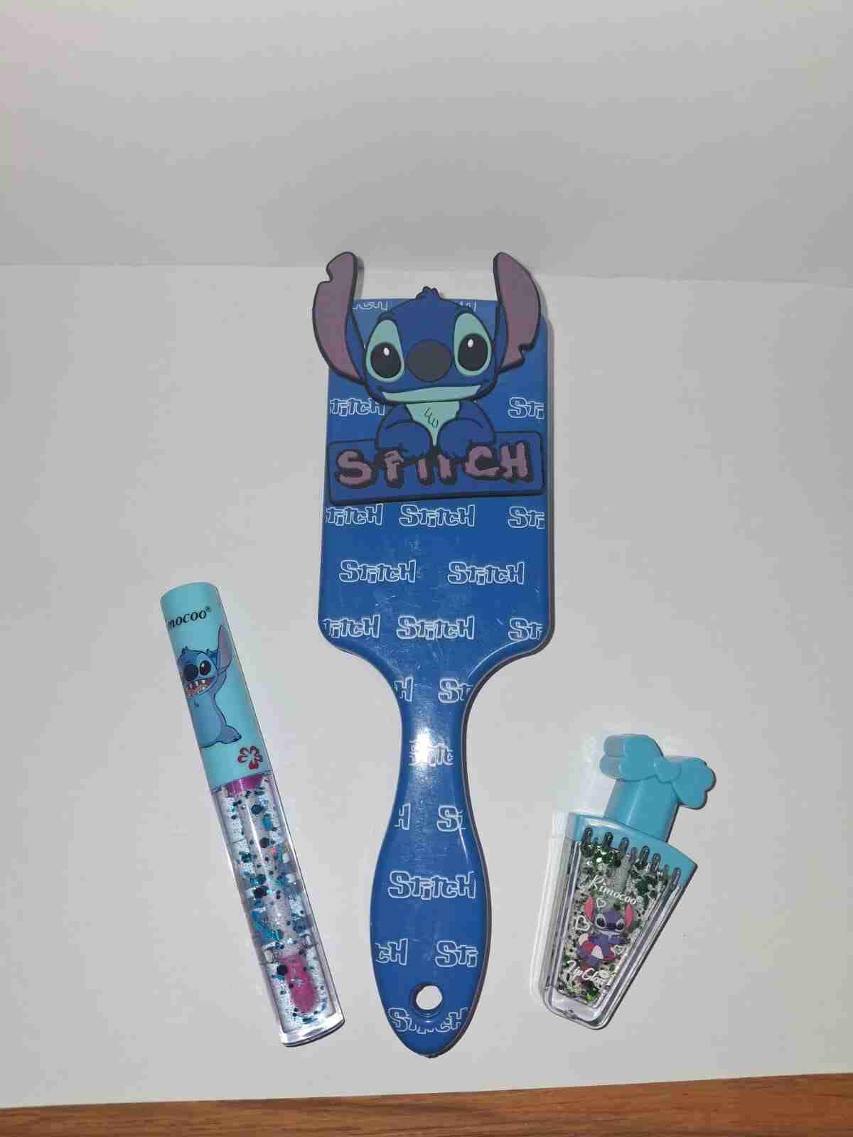 Set de Peine y Accesorios Stitch o Hello Kitty - 1
