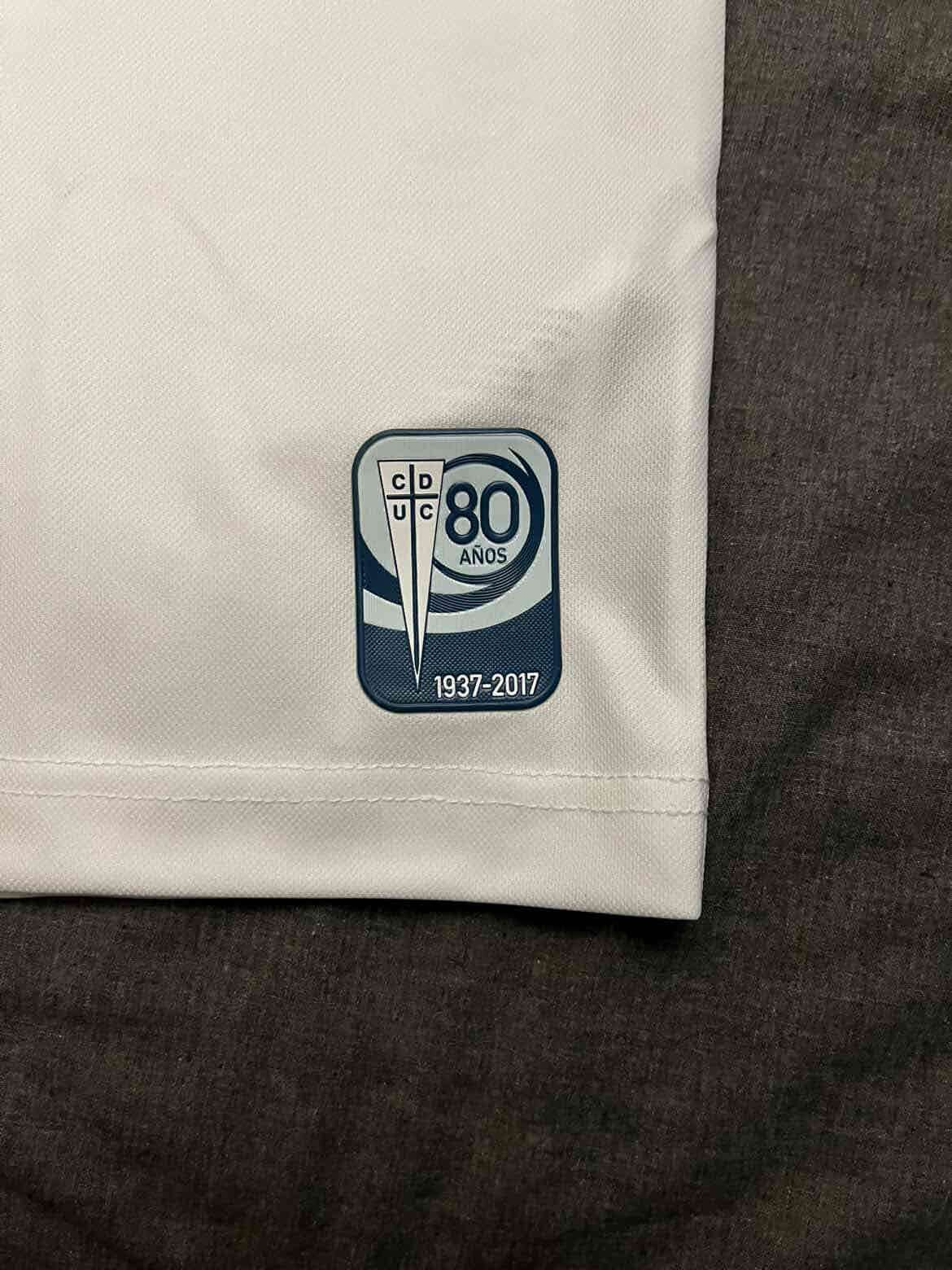 Camiseta Universidad Católica - miniatura 3