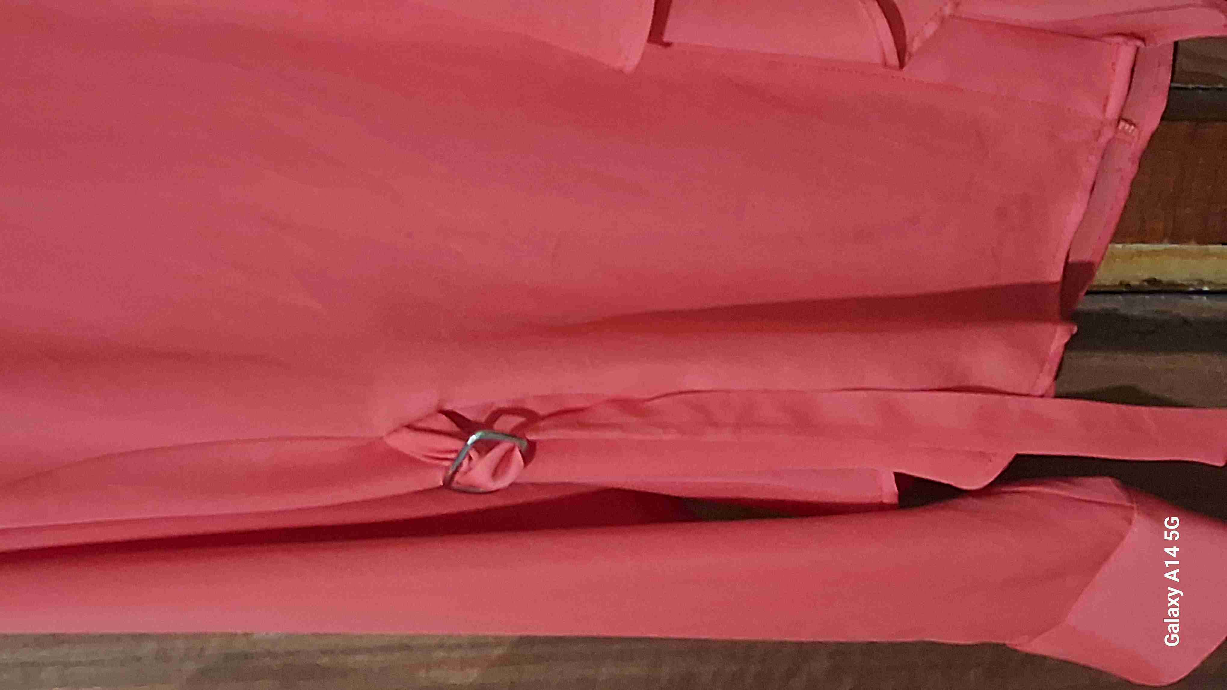 Blusa coral de volantes - miniatura 2