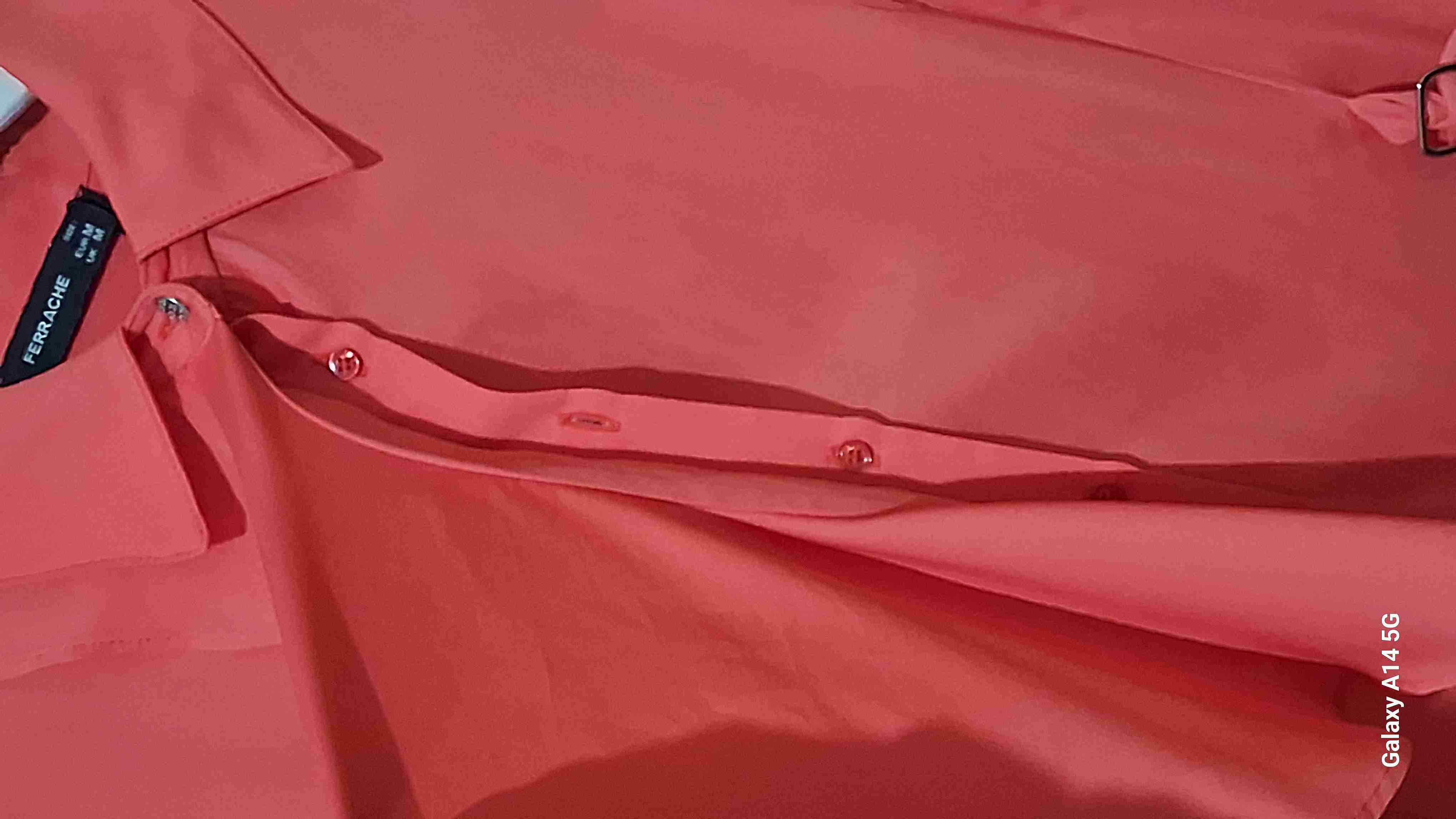 Blusa coral de volantes - miniatura 5