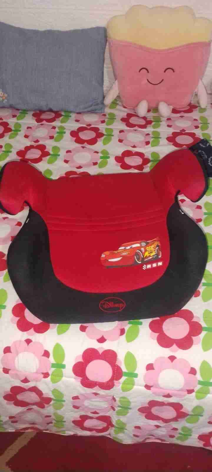 Alzador de auto Cars rojo y negro - miniatura 3