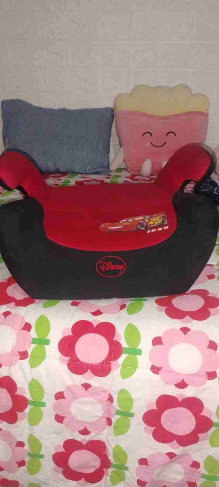 Alzador de auto Cars rojo y negro - miniatura 4