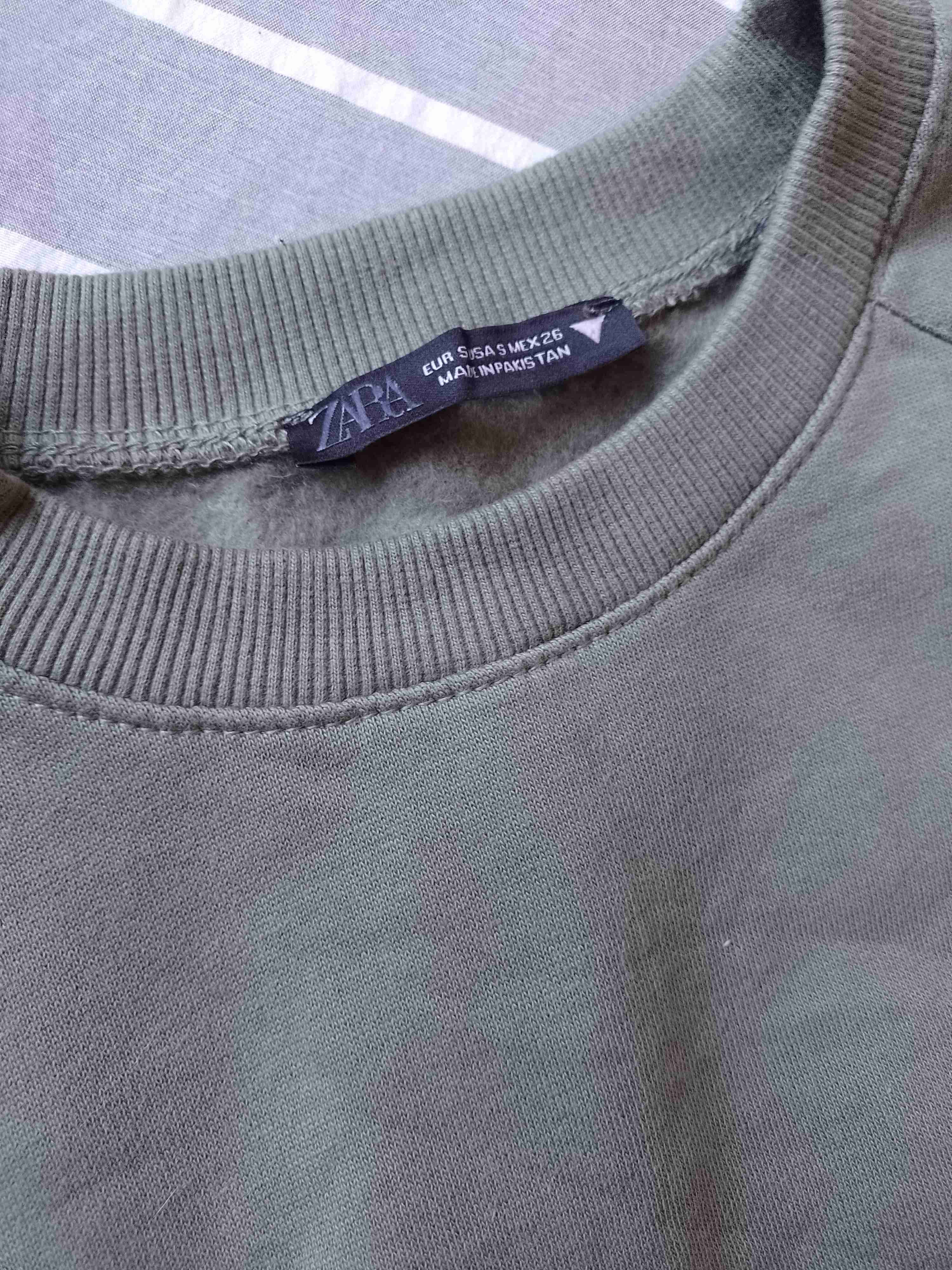 Conjunto de buzo verde oliva Zara Talla S - miniatura 2