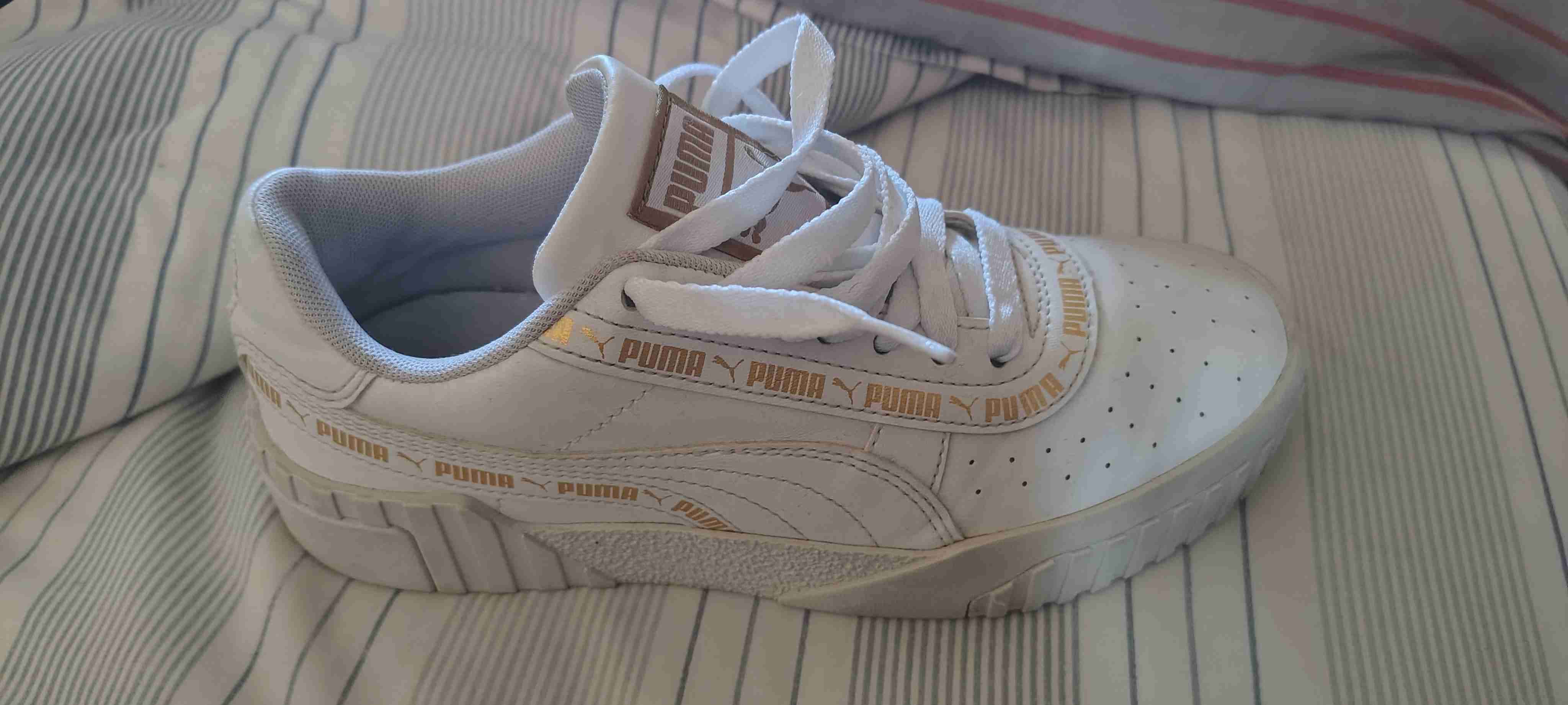 Zapatillas blancas Puma talla 35 - miniatura 2
