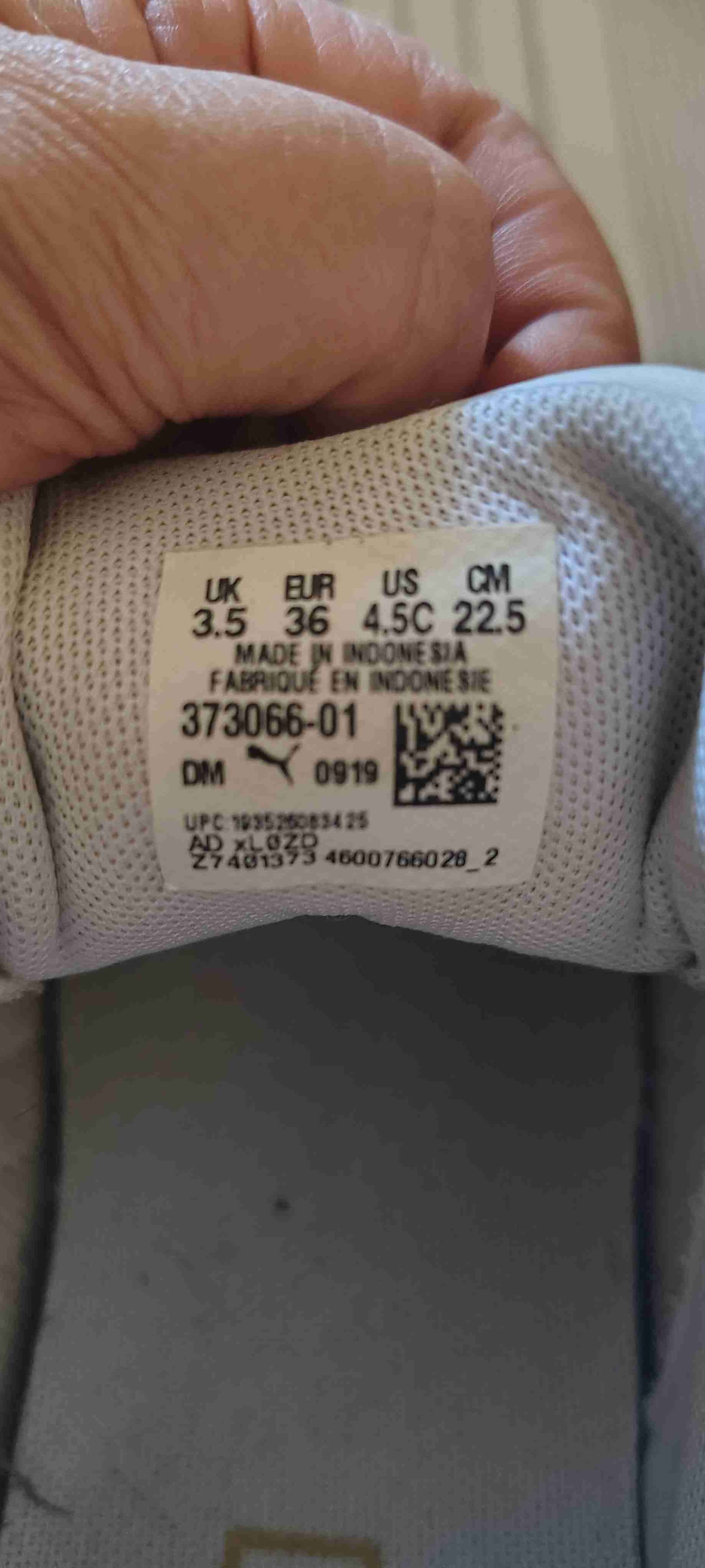 Zapatillas blancas Puma talla 35 - miniatura 3