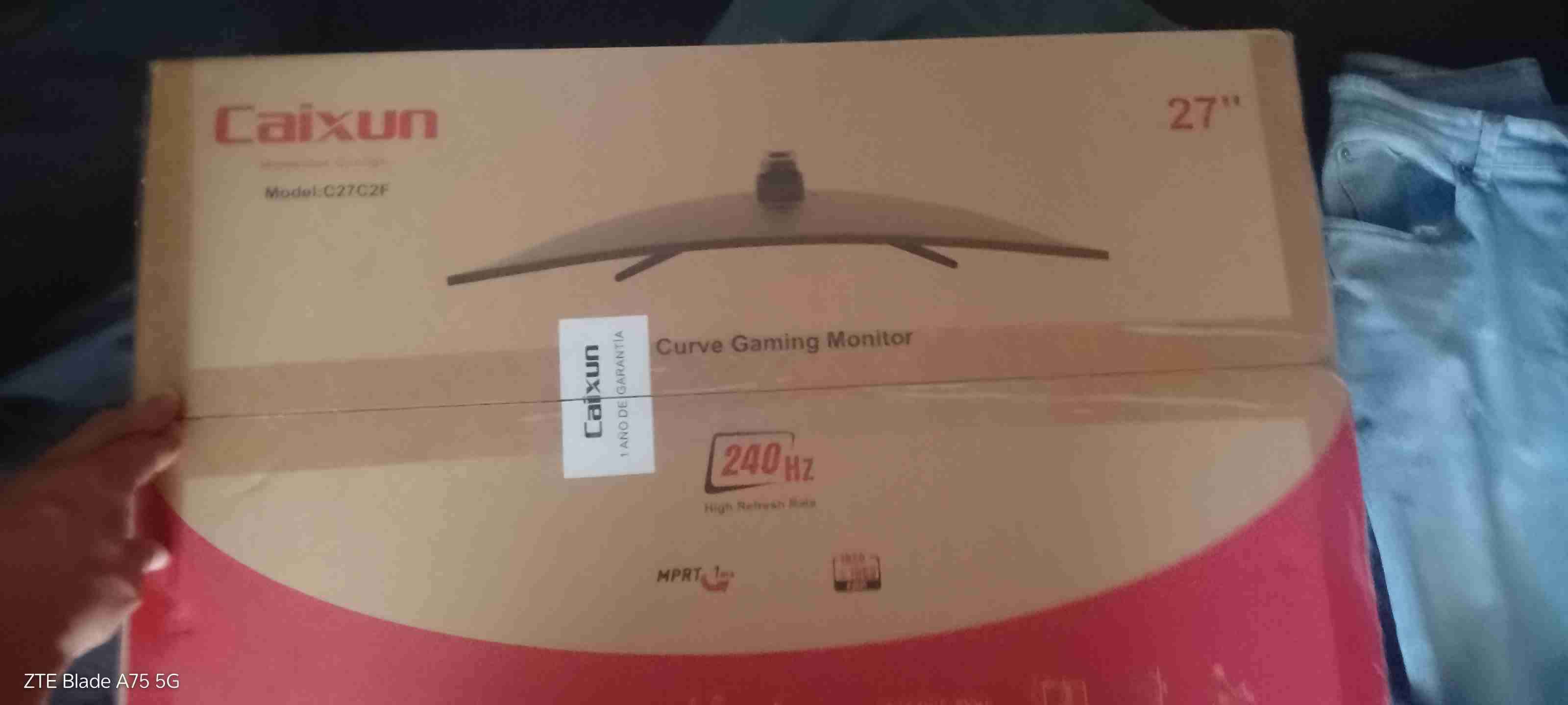 Monitor curvo Caixun 27  pulgadas - miniatura 2