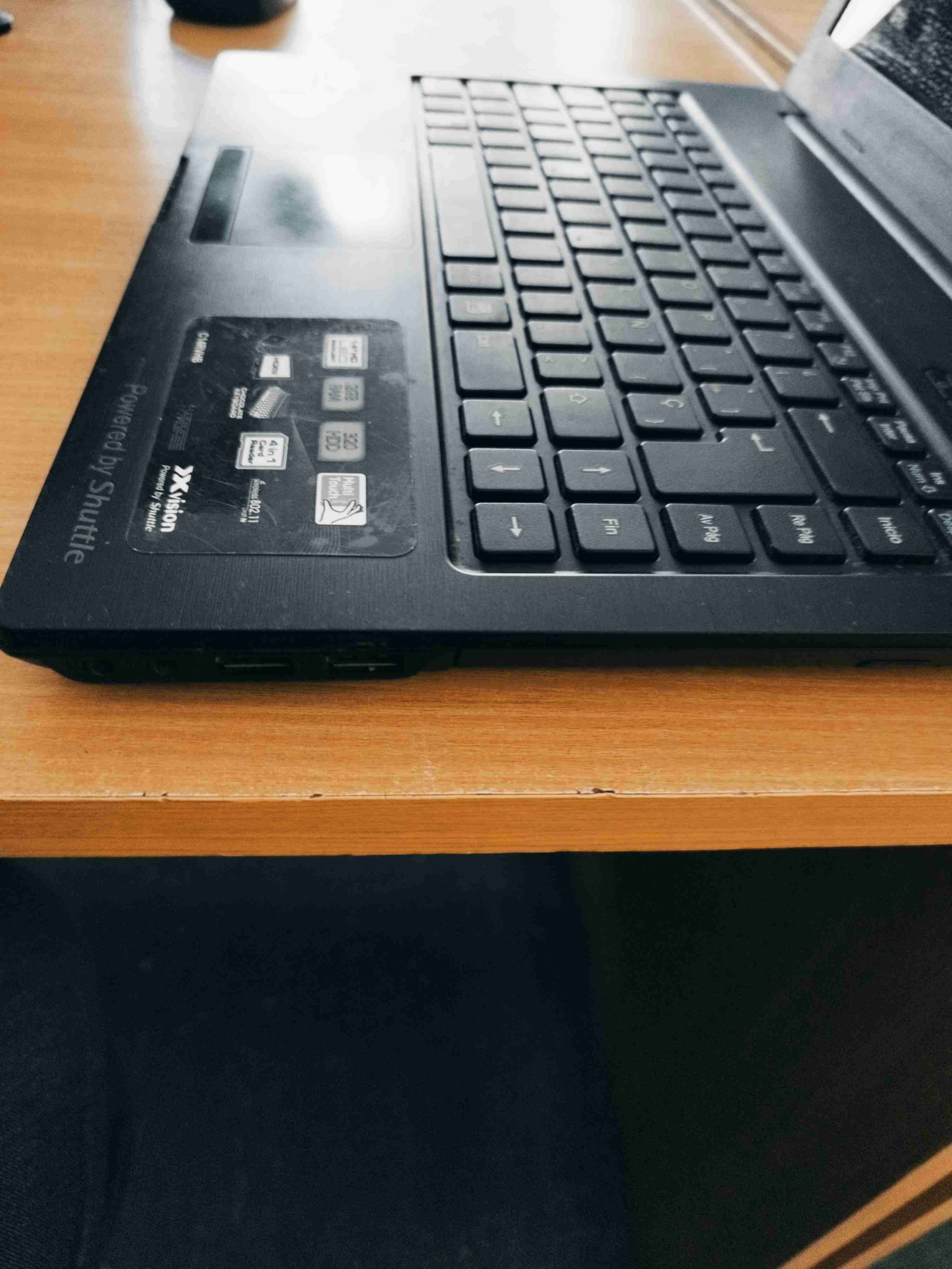 Laptop X-Vision Windows 7 - miniatura 4