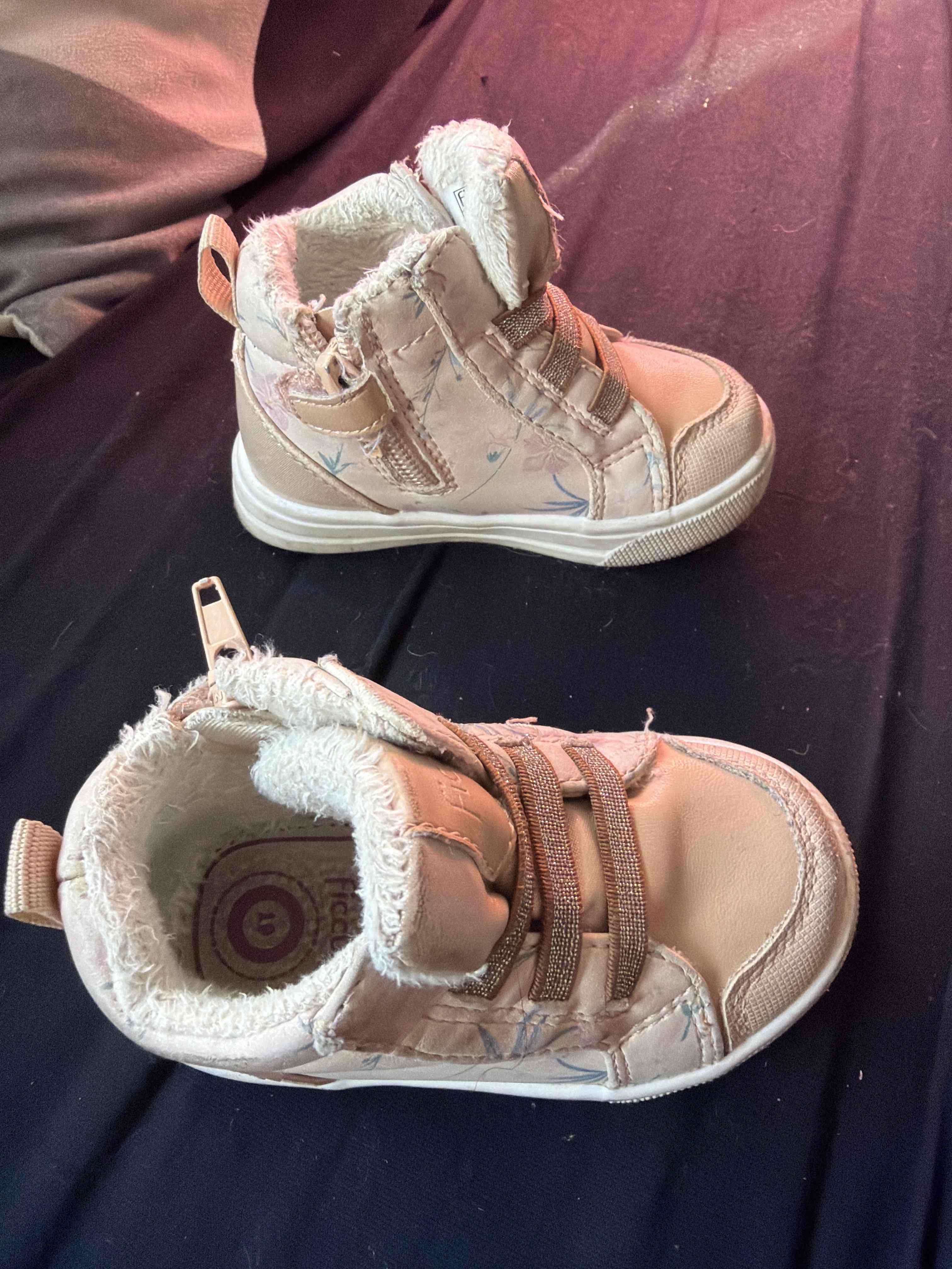 Zapatillas rosada ficcus para bebé - miniatura 4