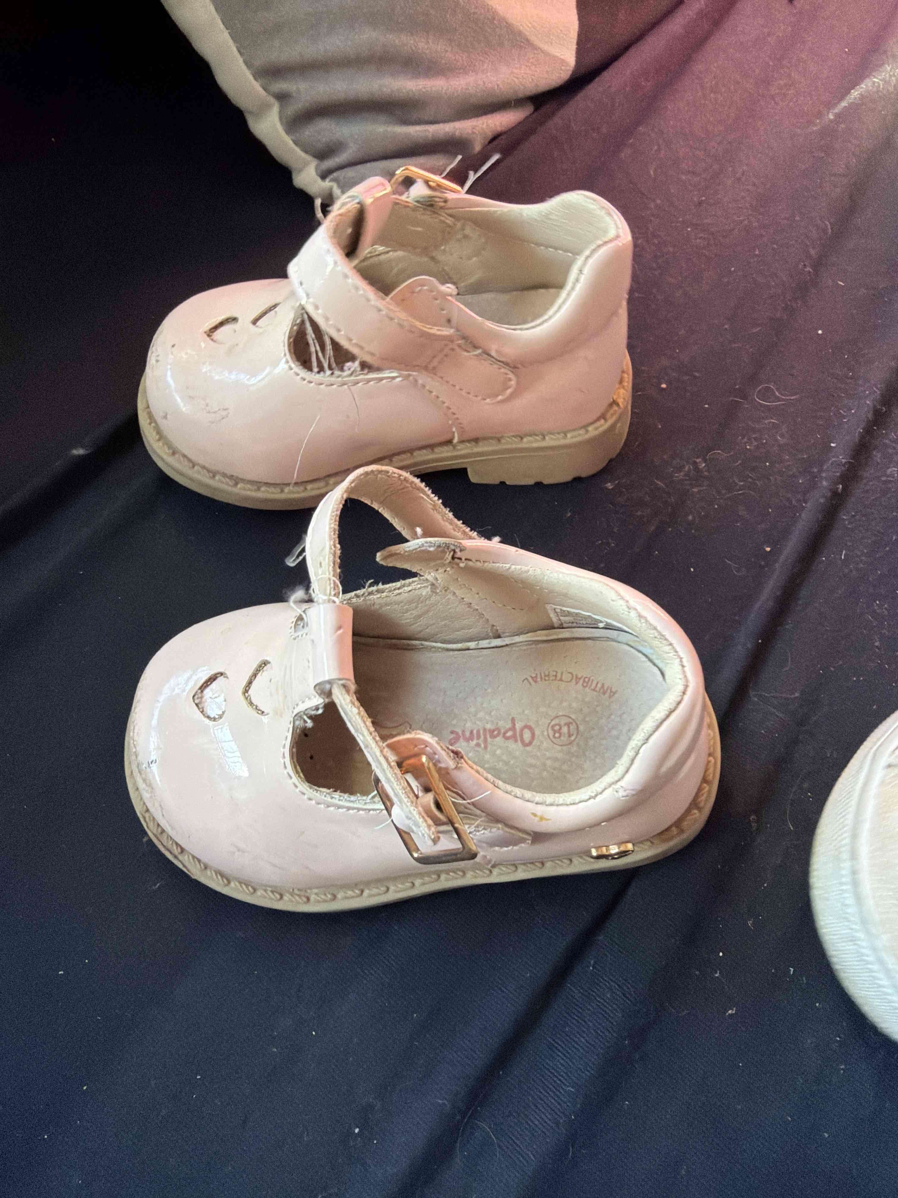 Zapatos de niña rosados - miniatura 2