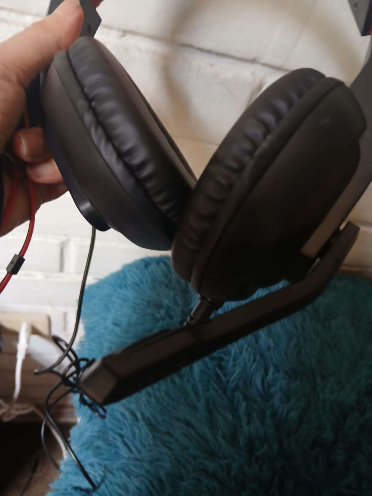 Audífonos REDDRAGON GAMER - miniatura 3