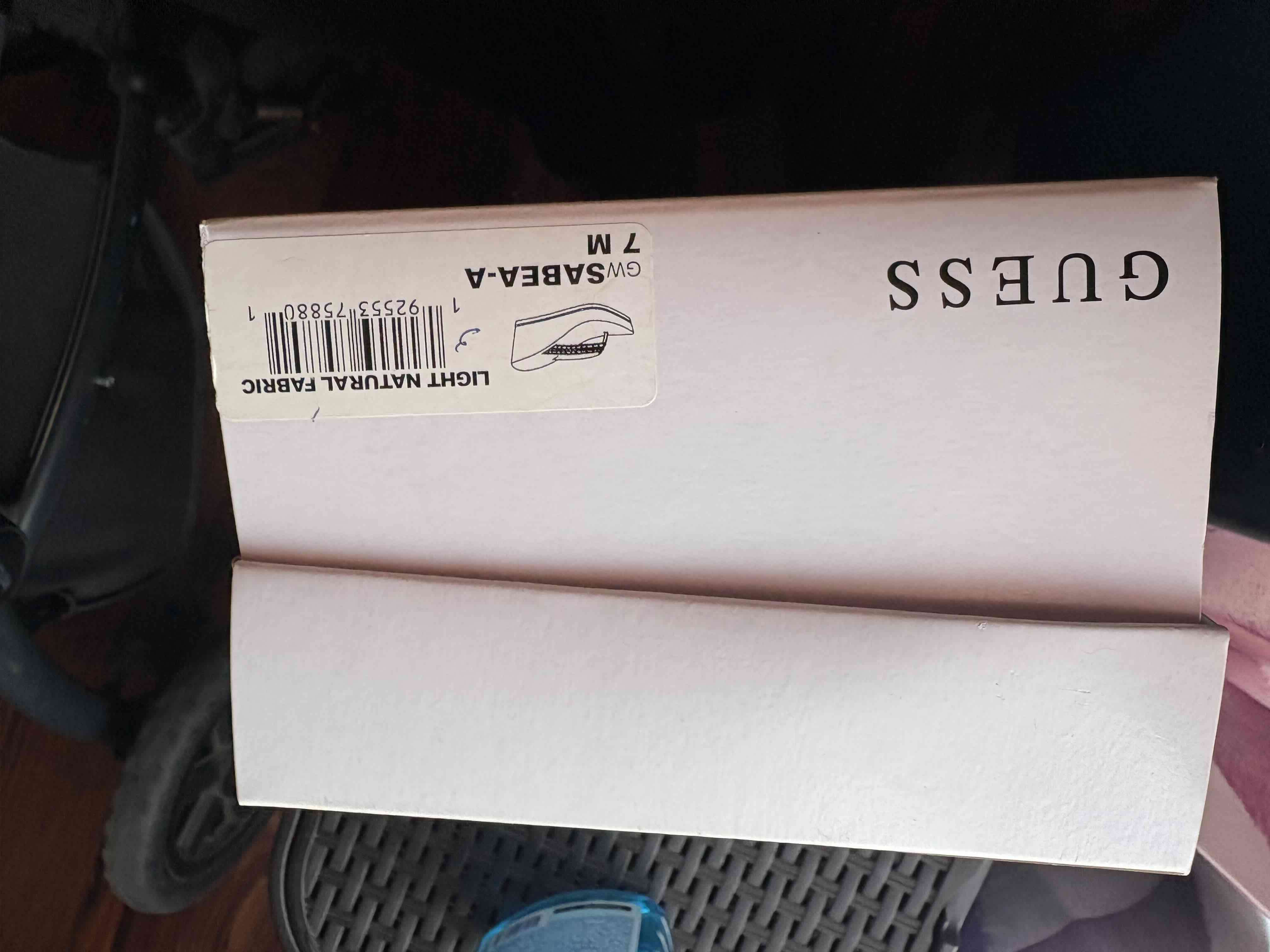 Sandalias Guess doradas - miniatura 3