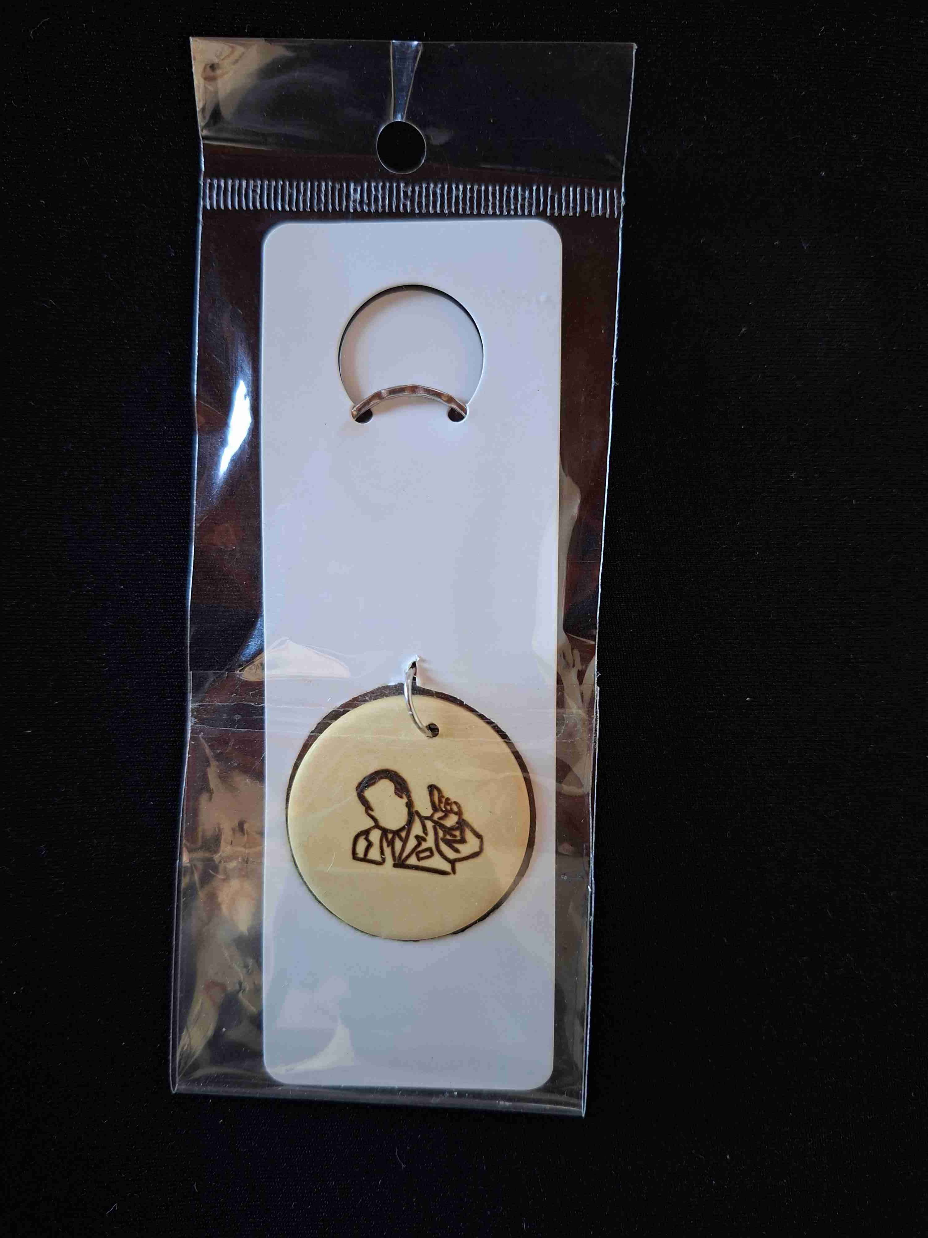 Llavero artesanal serie Monk - miniatura 2