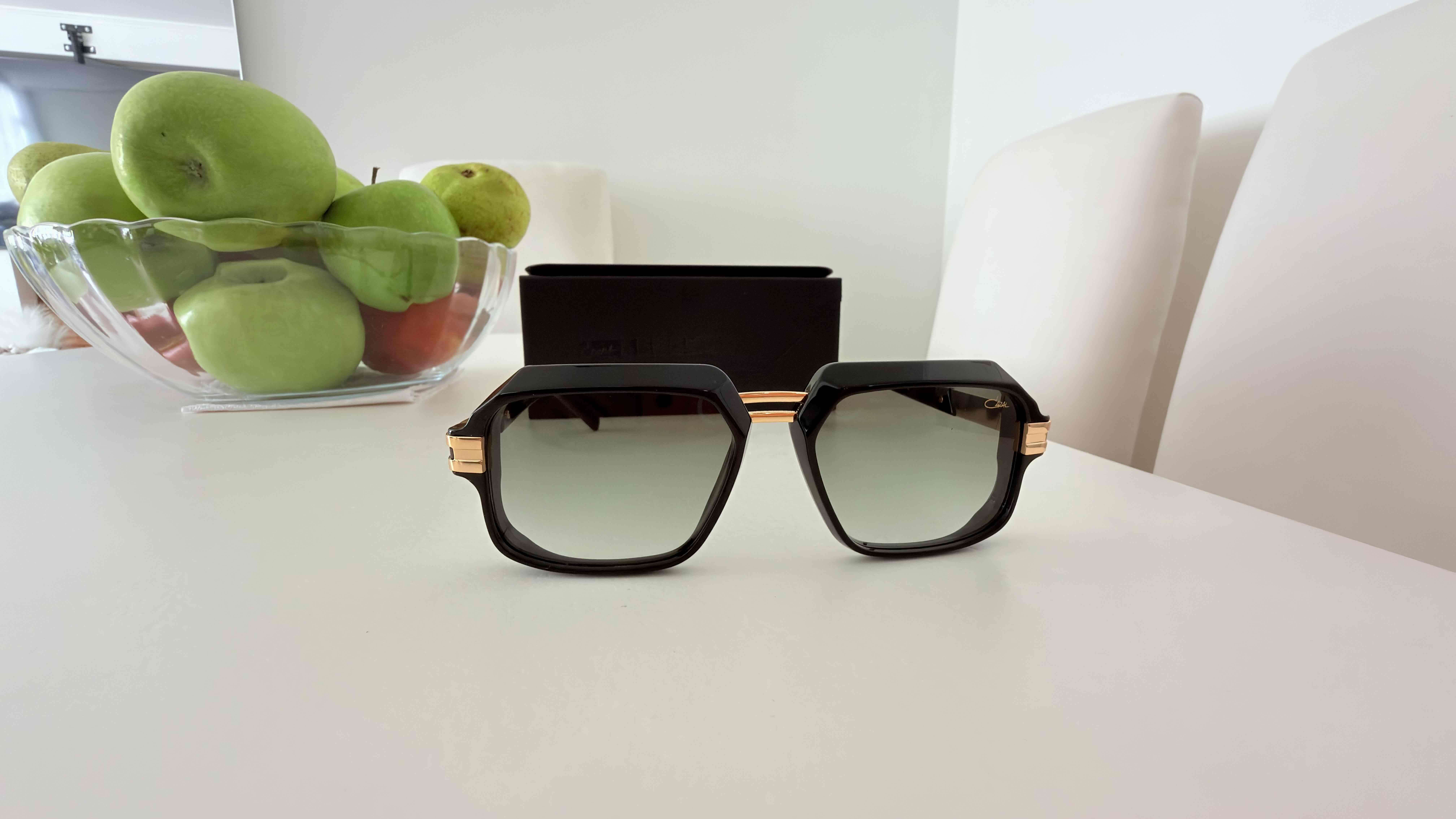 Gafas de sol de lujo. - miniatura 2