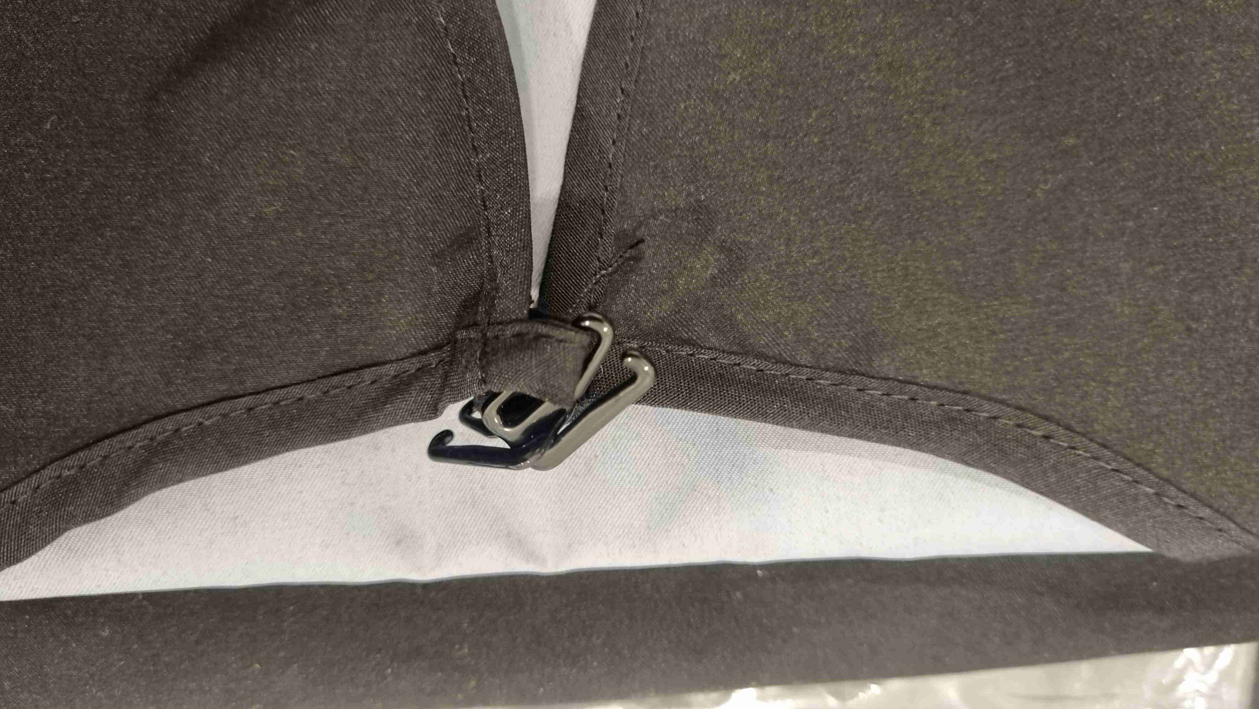 Capa de peluqueria Paravana - miniatura 4