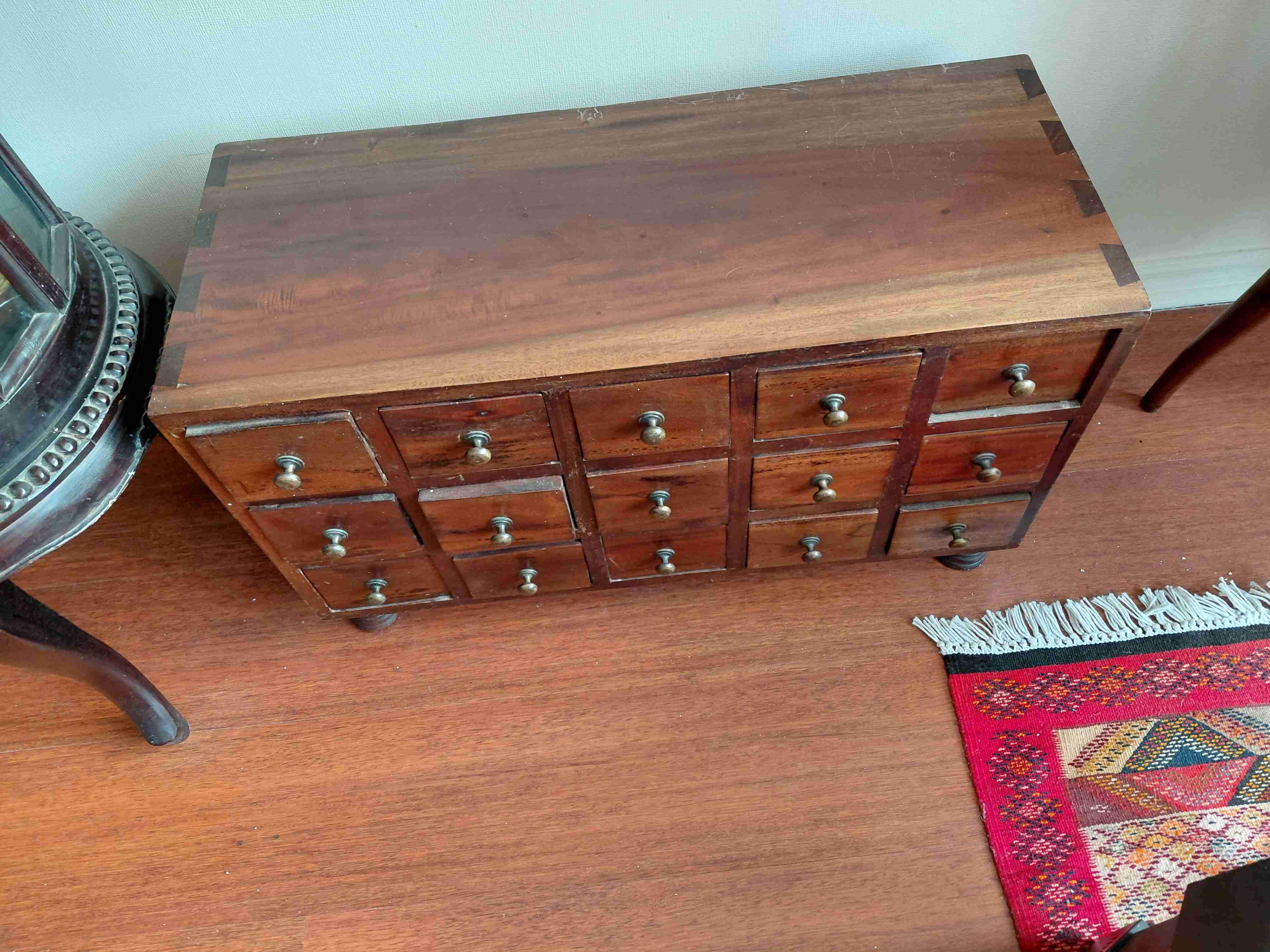 Cajonera de madera vintage