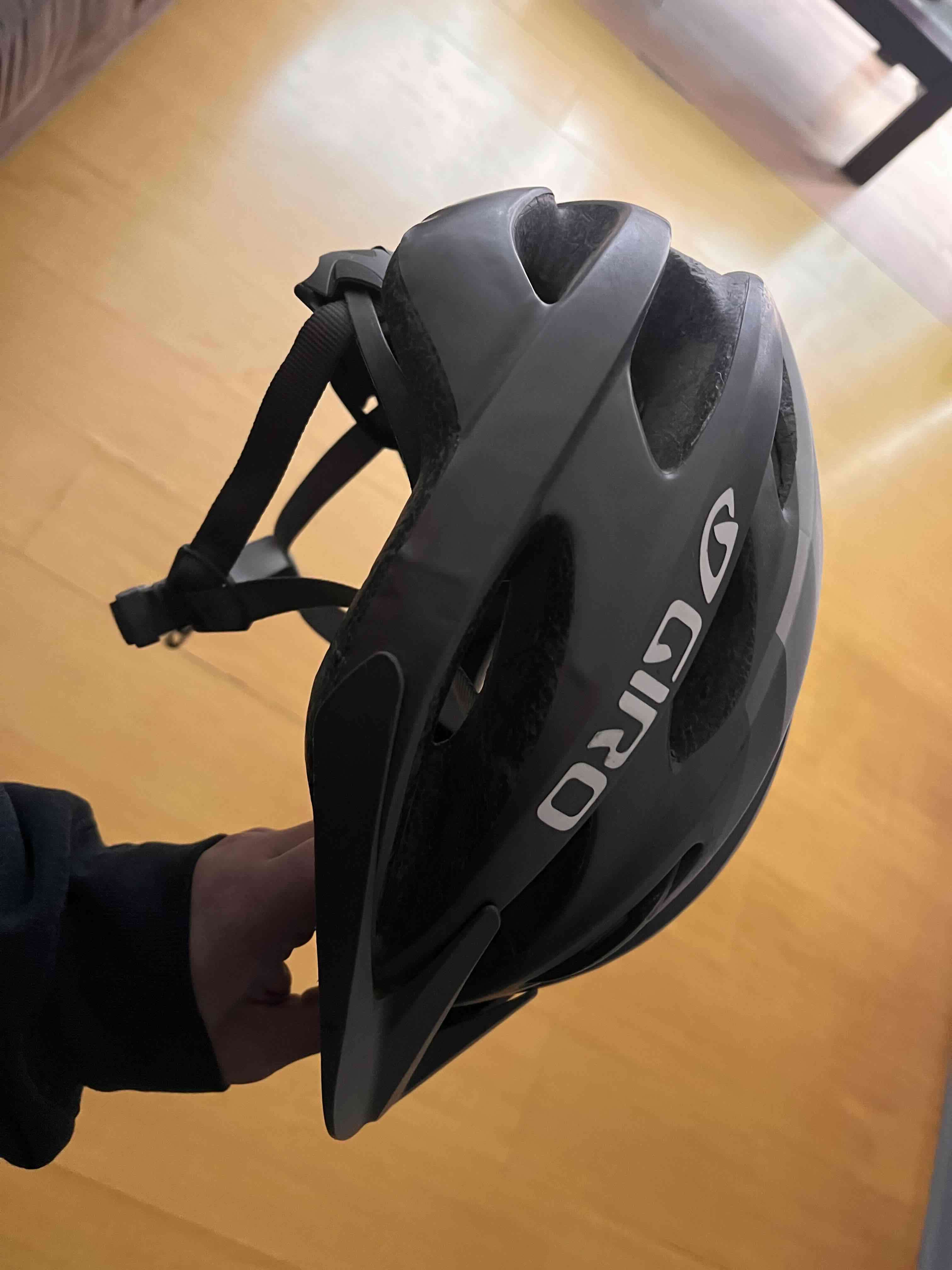 Casco de ciclismo negro - miniatura 2